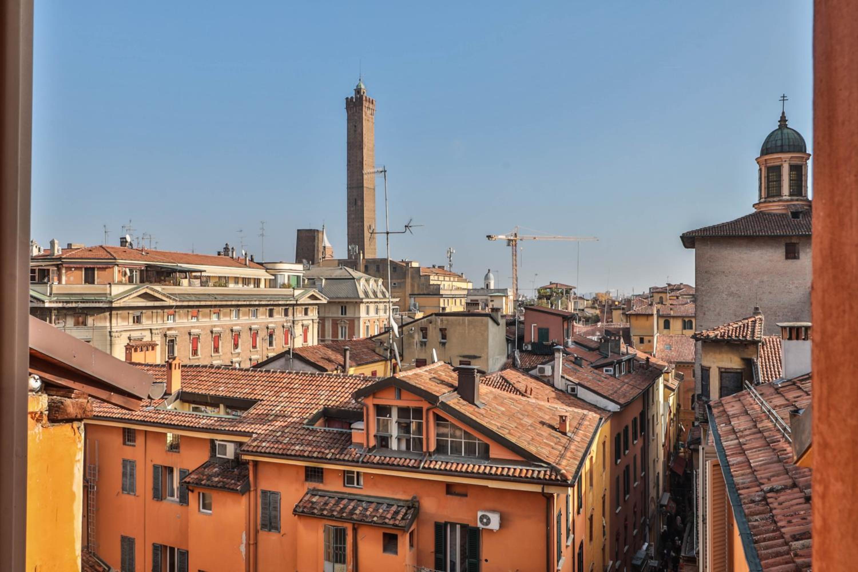 New - Immobo Haurelia - Asinelli Tower View