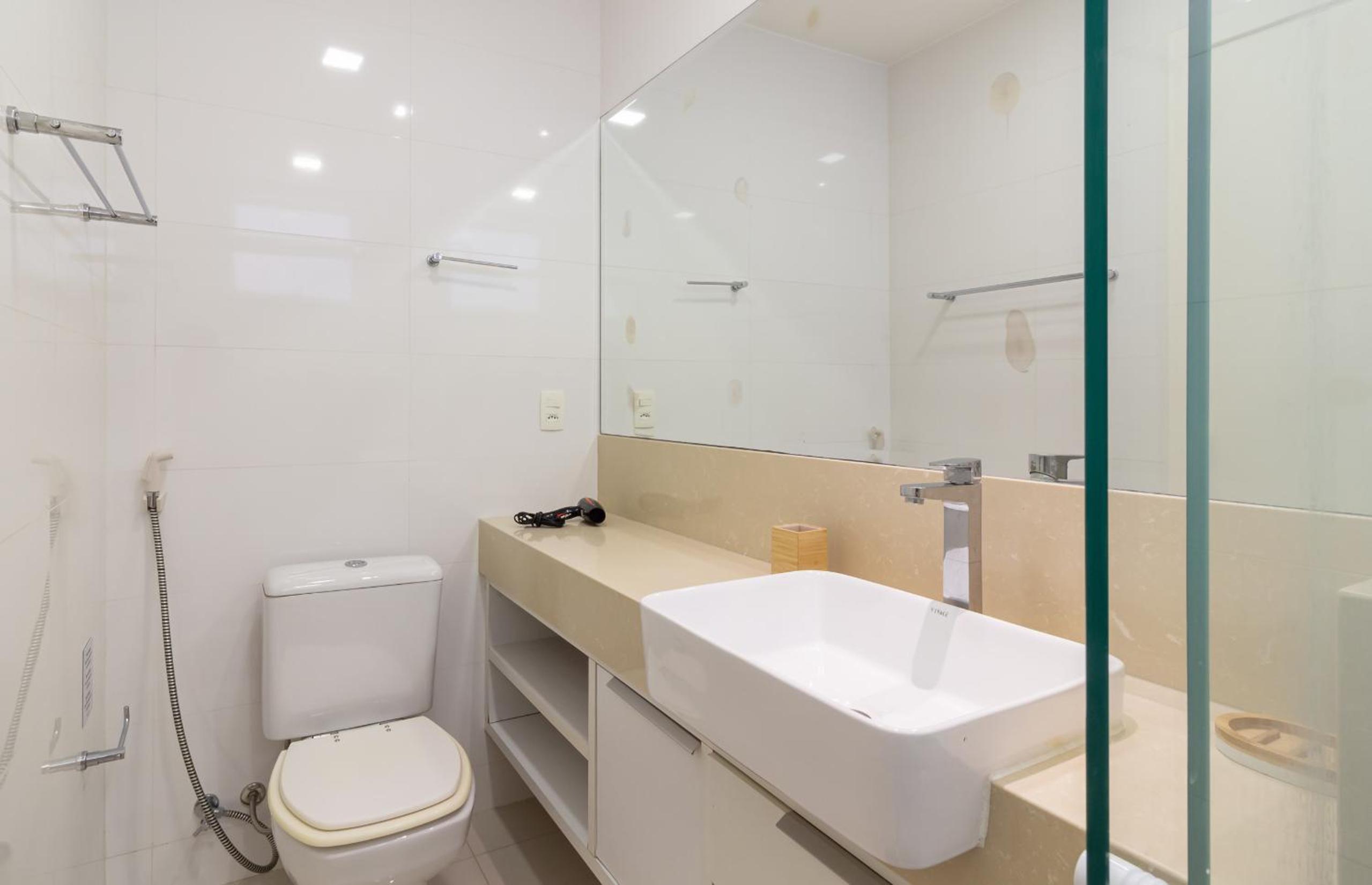 Apartamento em Copacabana a 3 minutos da Praia - NSC602