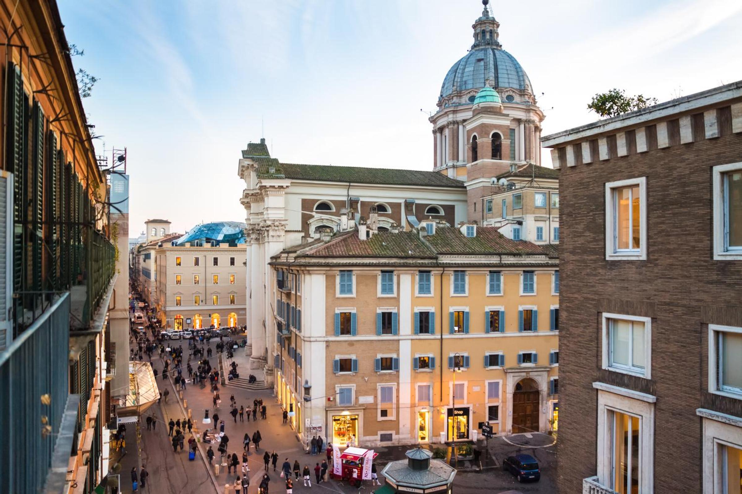 Grand Master Suites — Rome