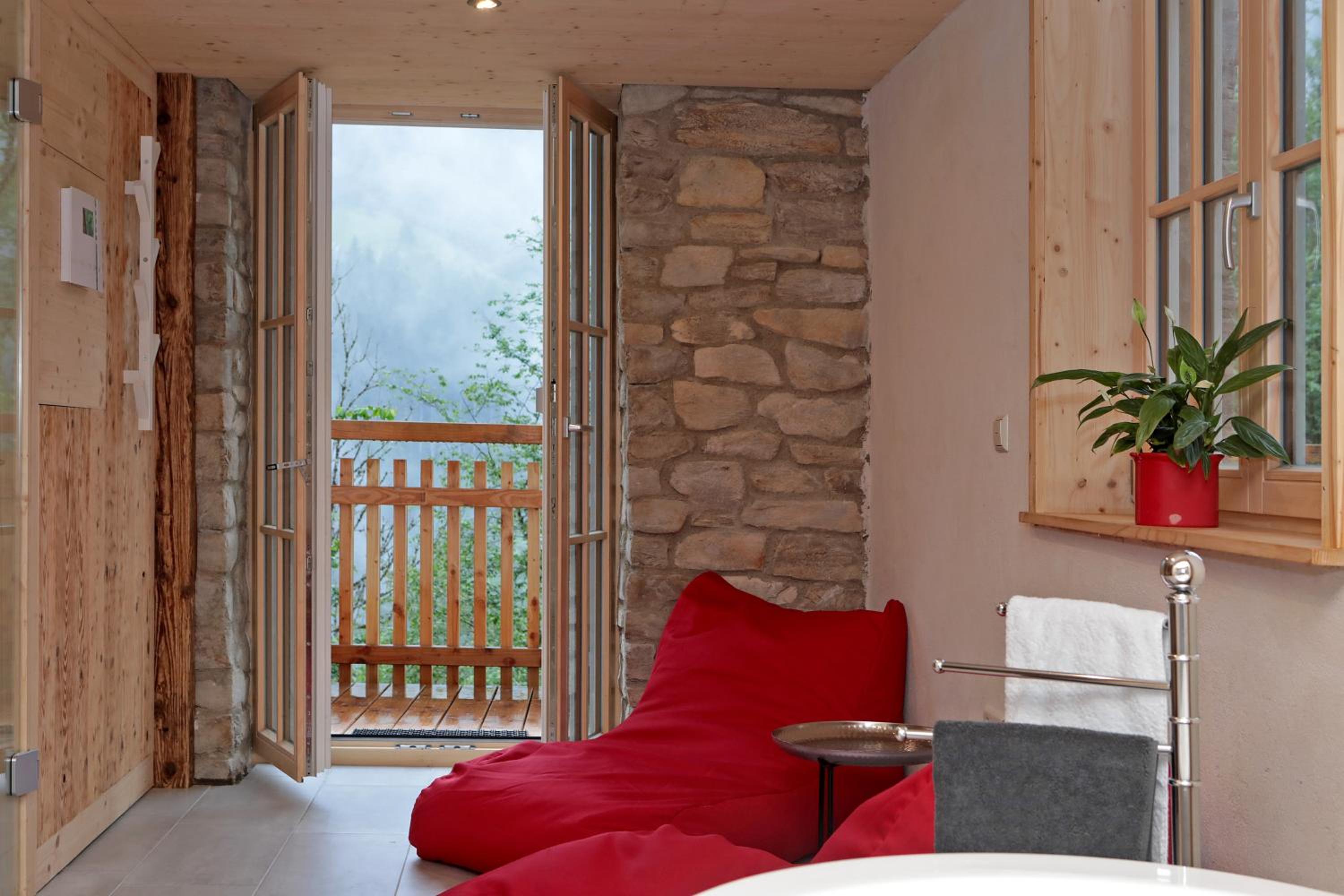 living TIMELESS- Haldenmühle, Luxus Schwarzwald-Retreat mit Sauna