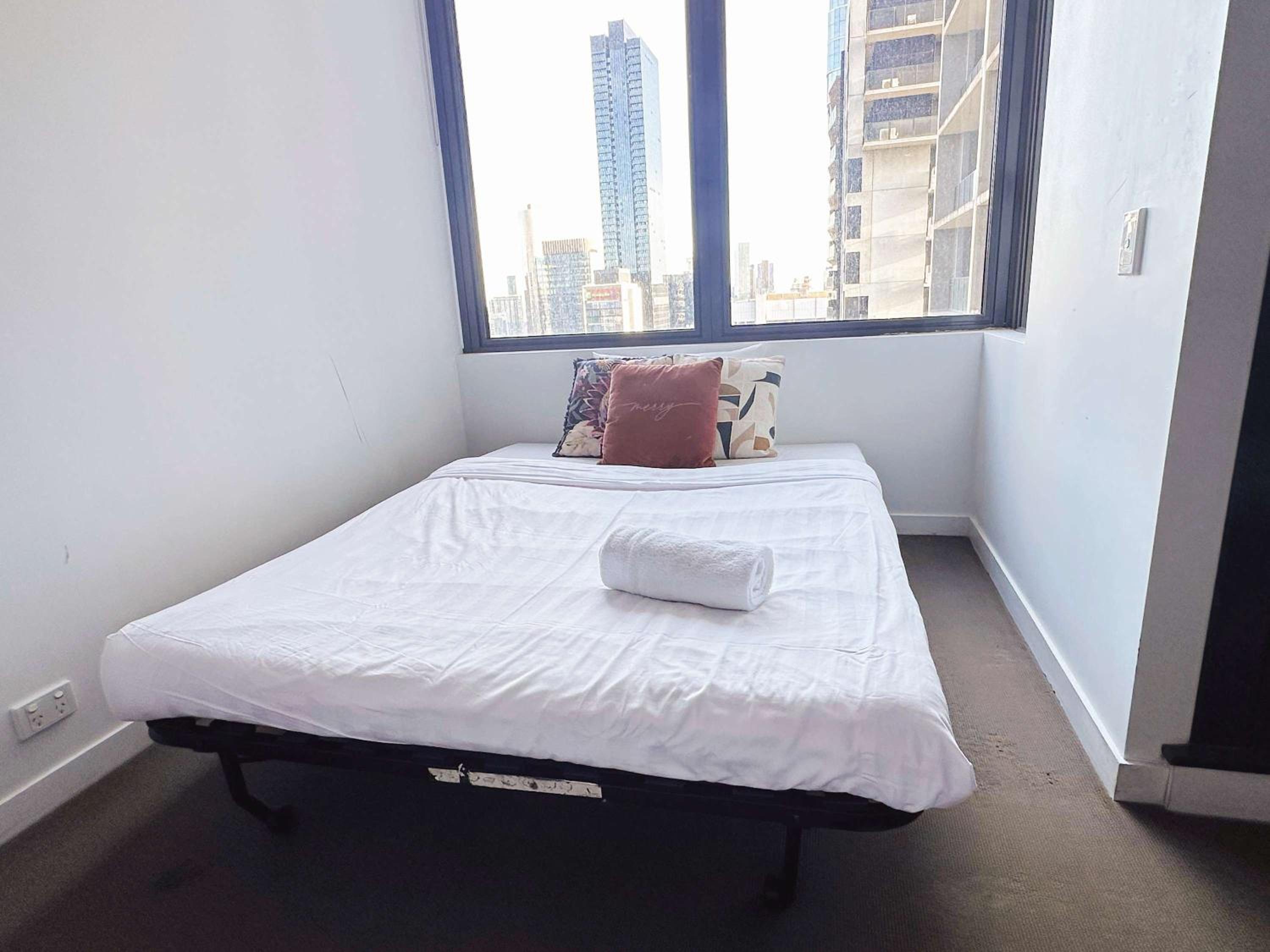 Cozy Studio Apt Near Southern Cross & City Views
