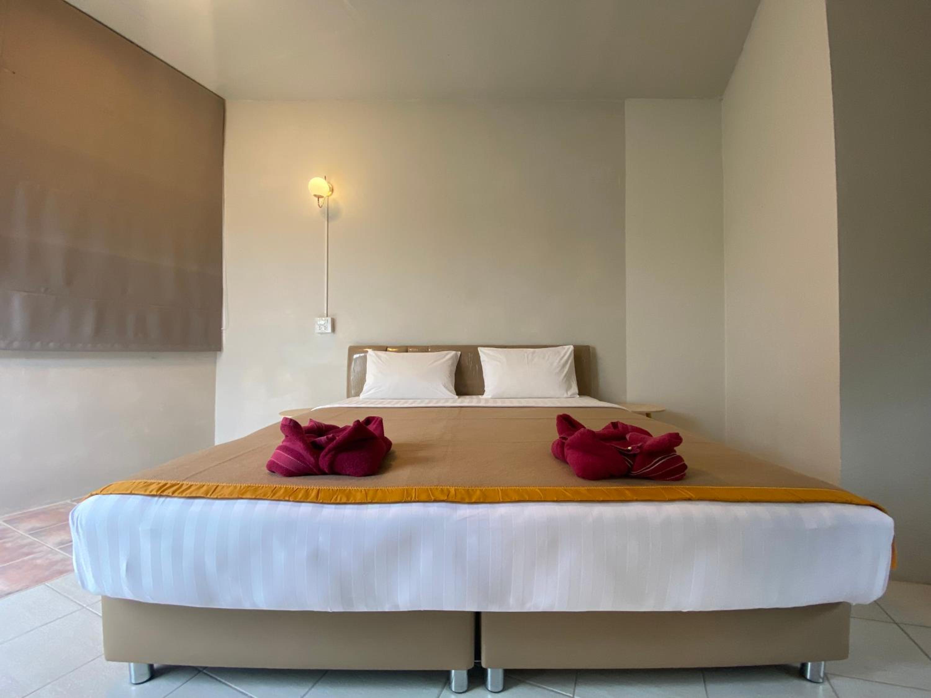 Orchard House Resort