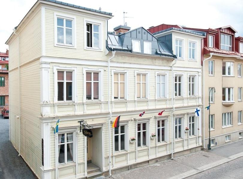 Hotel Pensionat Svea - Image 1