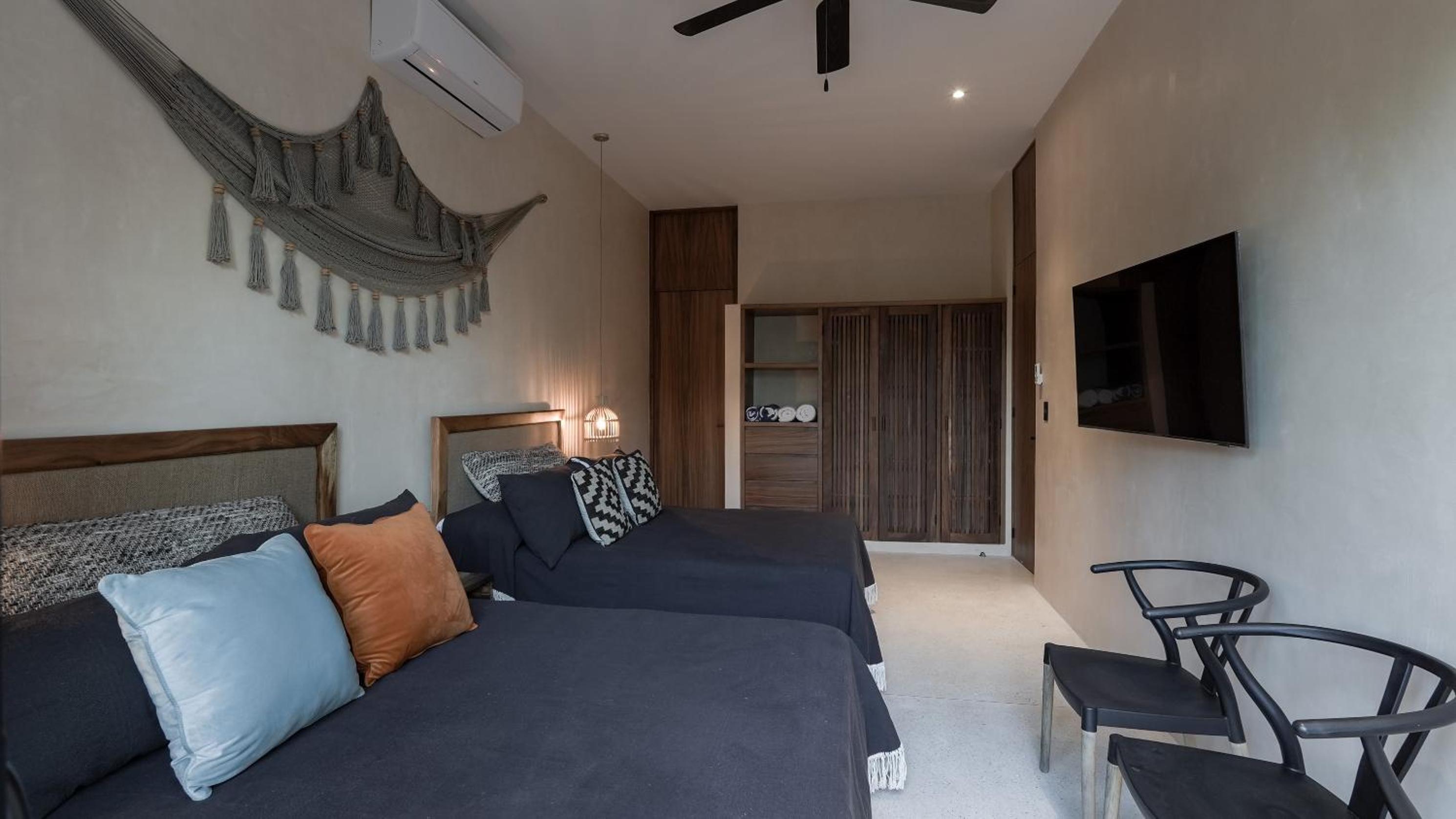 Sunset Serenity - Amply Private Terrace & Pool & Gym & Beach club access