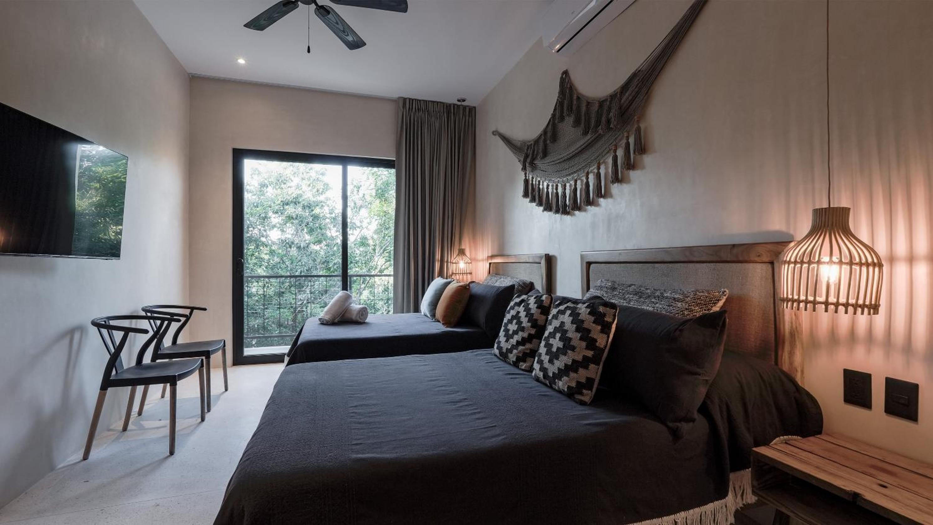 Sunset Serenity - Amply Private Terrace & Pool & Gym & Beach club access