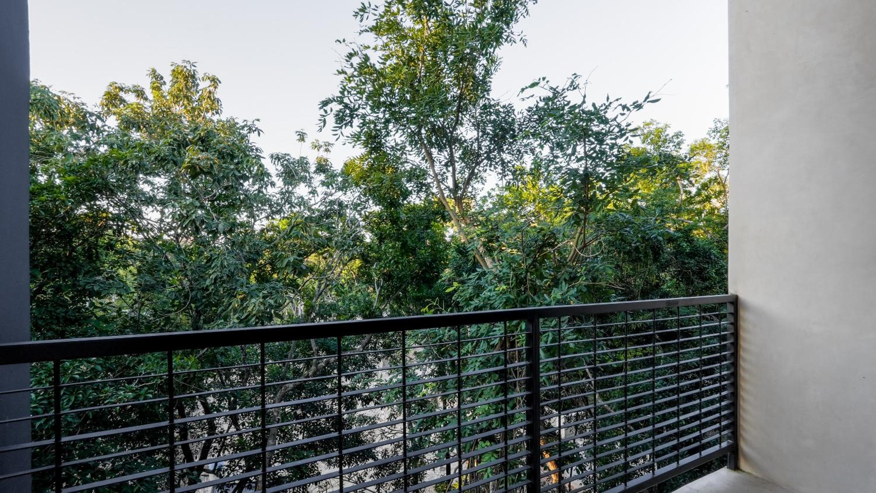 Sunset Serenity - Amply Private Terrace & Pool & Gym & Beach club access
