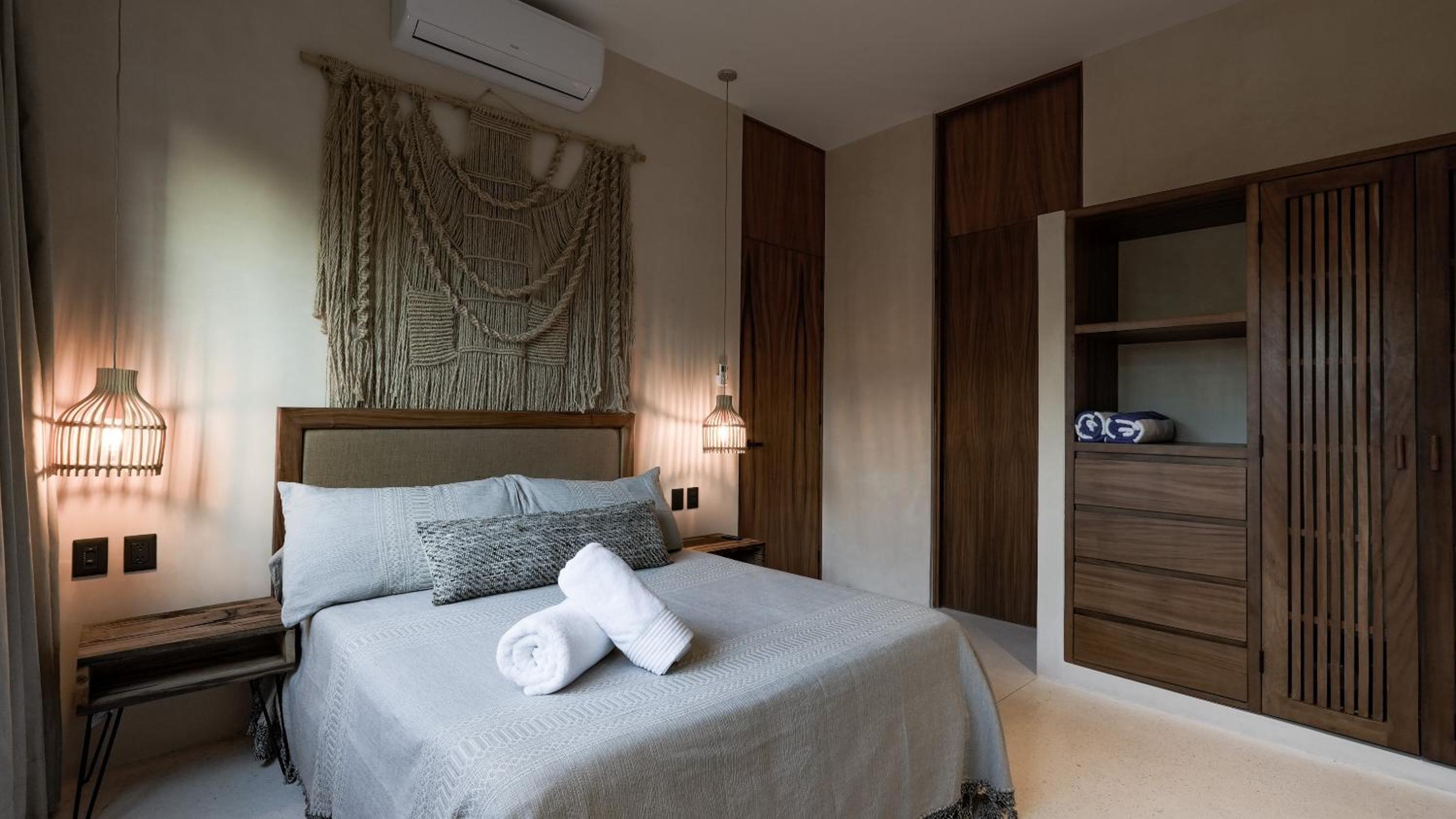 Sunset Serenity - Amply Private Terrace & Pool & Gym & Beach club access