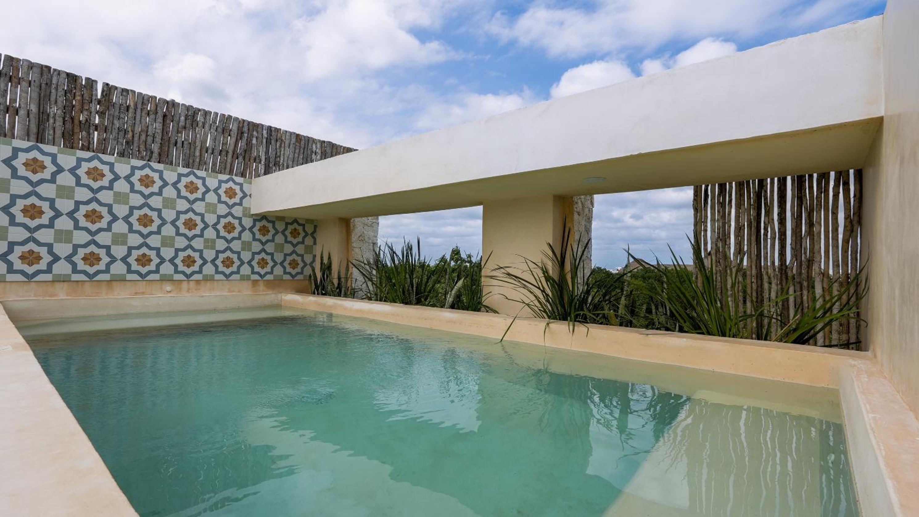 Sunset Serenity - Amply Private Terrace & Pool & Gym & Beach club access