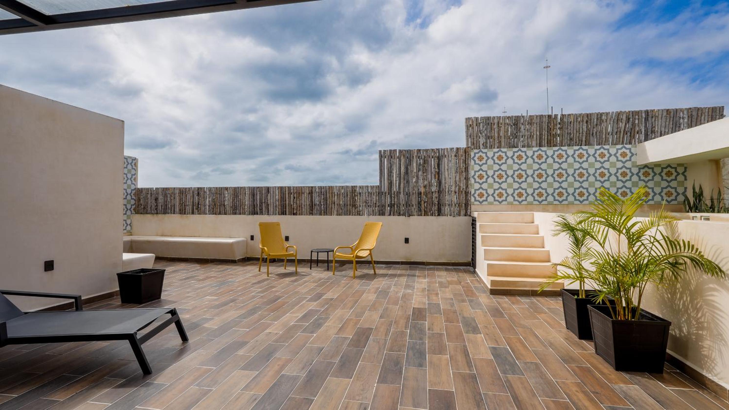 Sunset Serenity - Amply Private Terrace & Pool & Gym & Beach club access