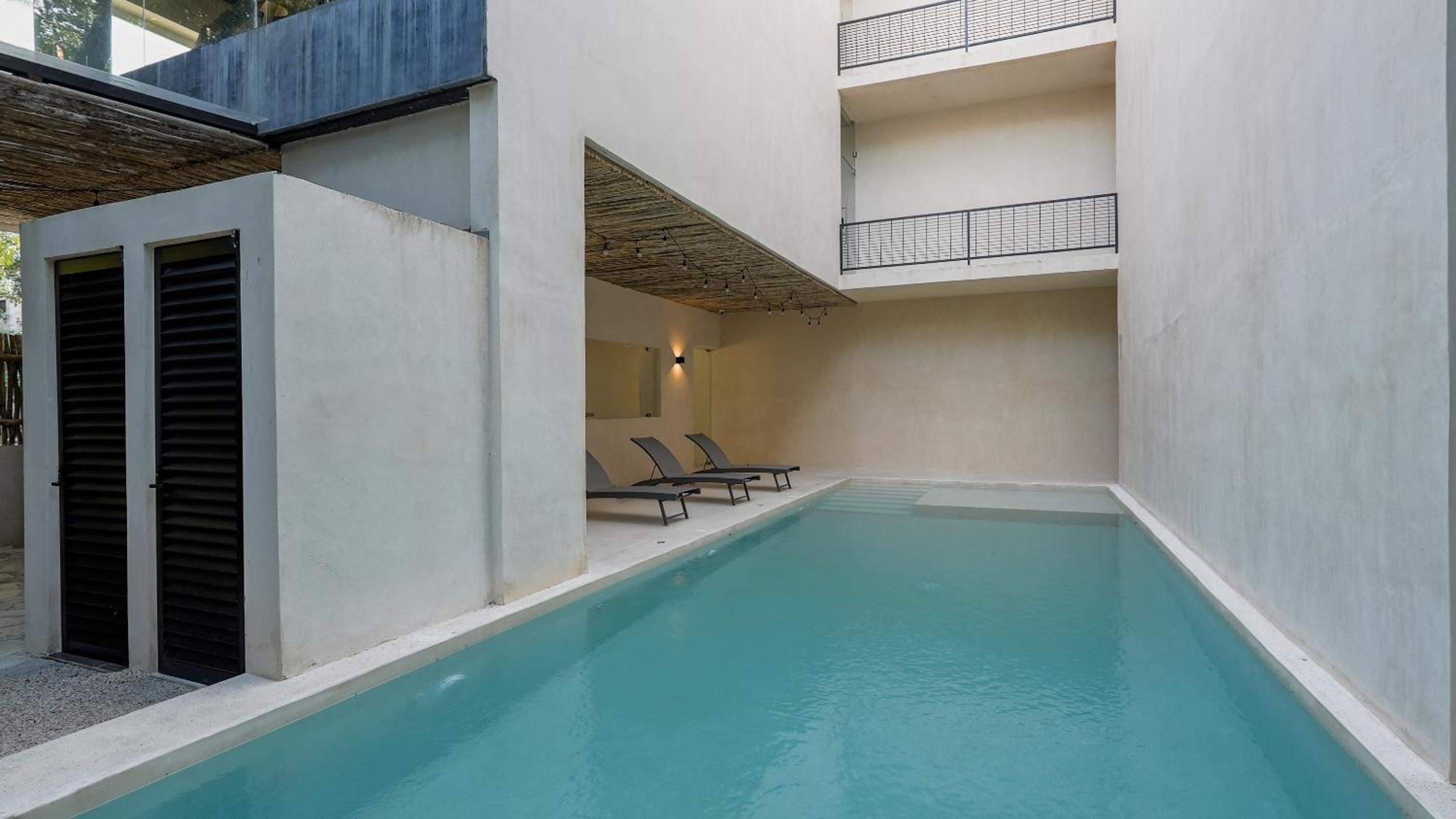 Sunset Serenity - Amply Private Terrace & Pool & Gym & Beach club access