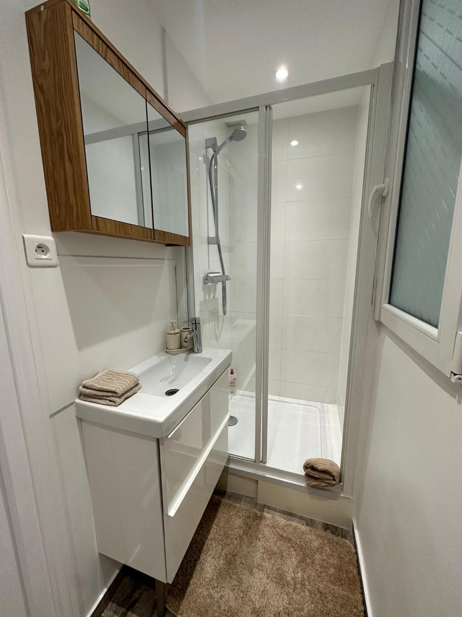 1 chambre au cœur des champs - ascenseur - climatisé