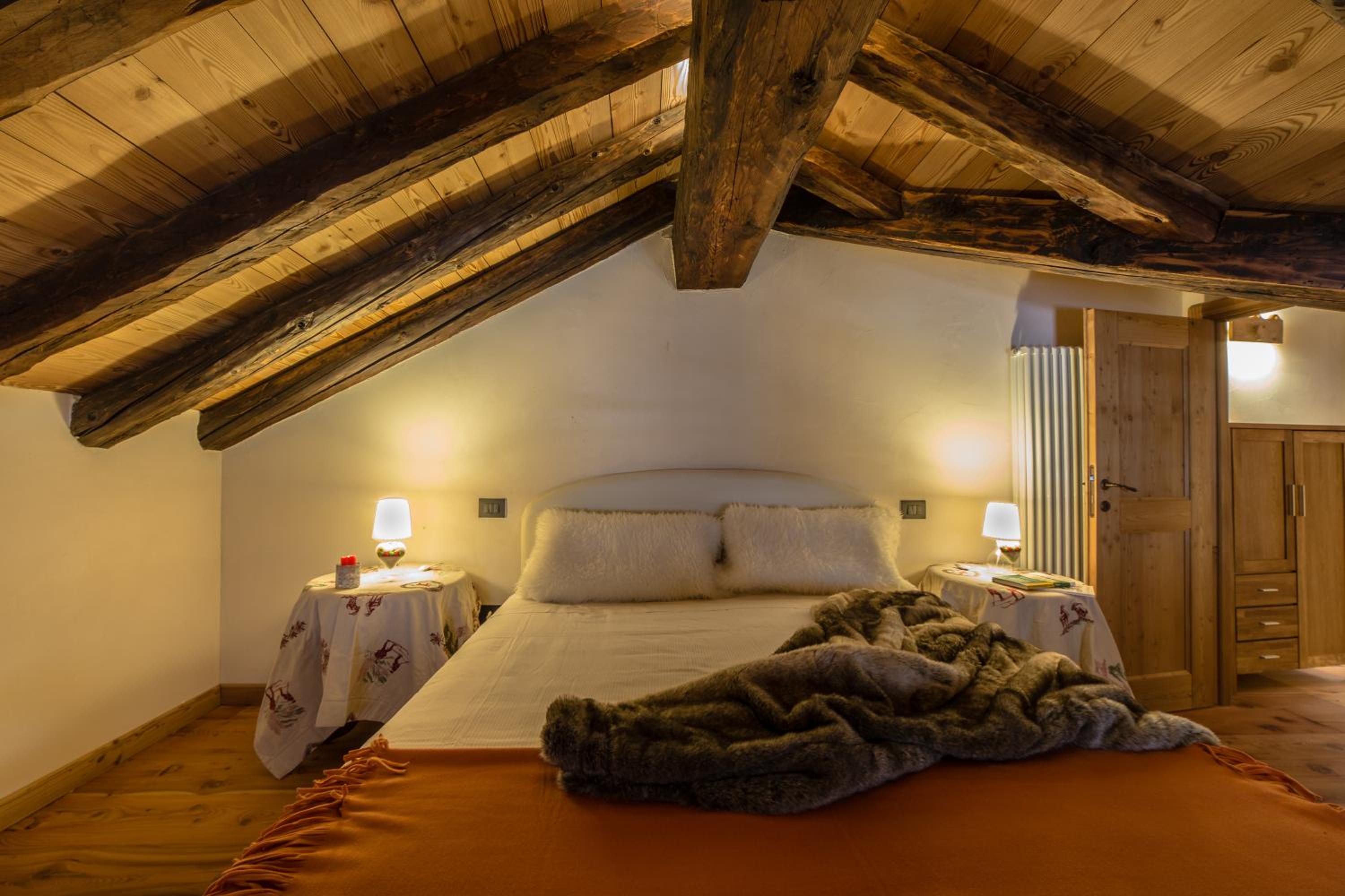 Historic Residenze Loo Bach view 3