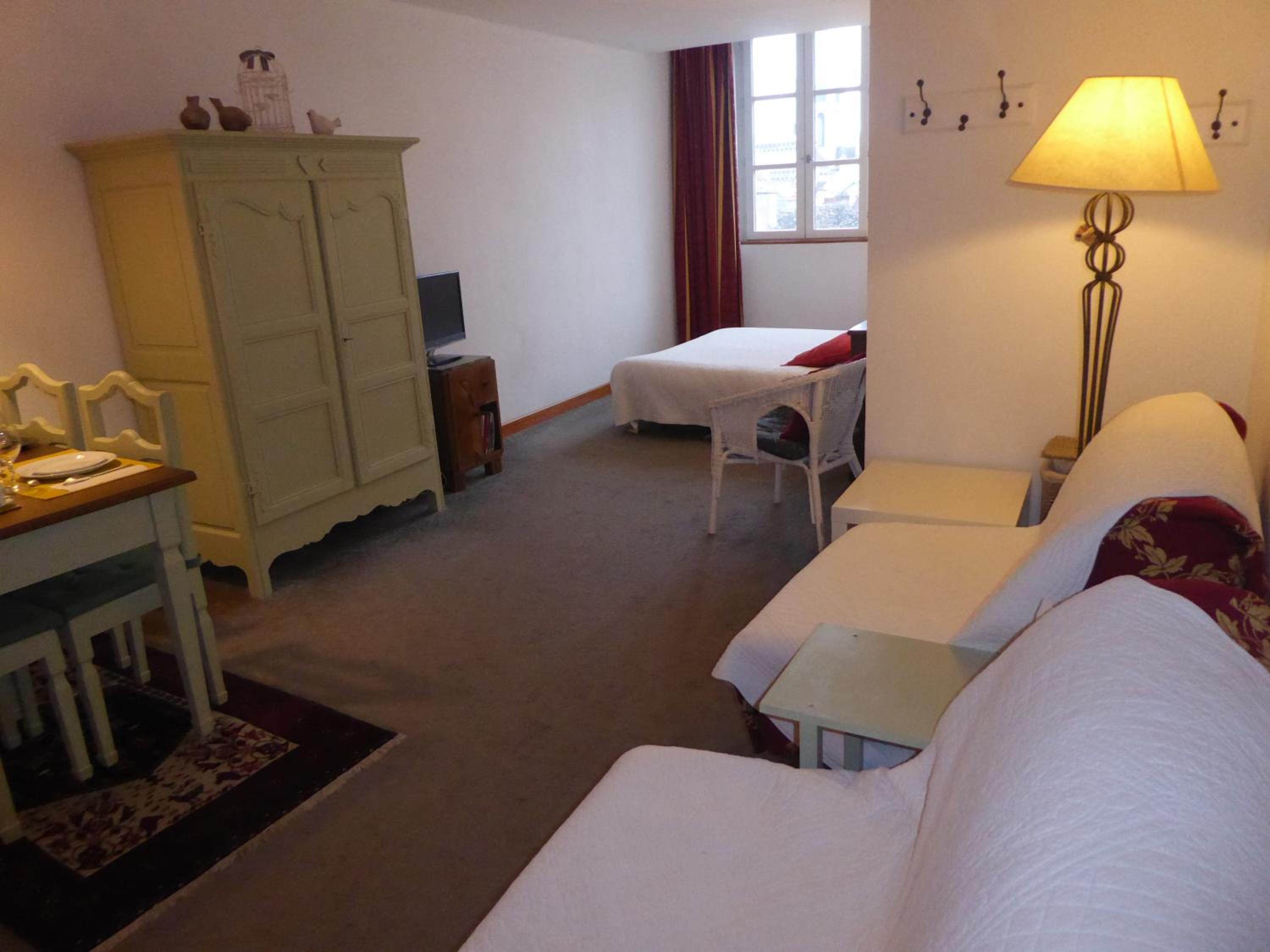 Studio Lumineux, Coeur De Ville