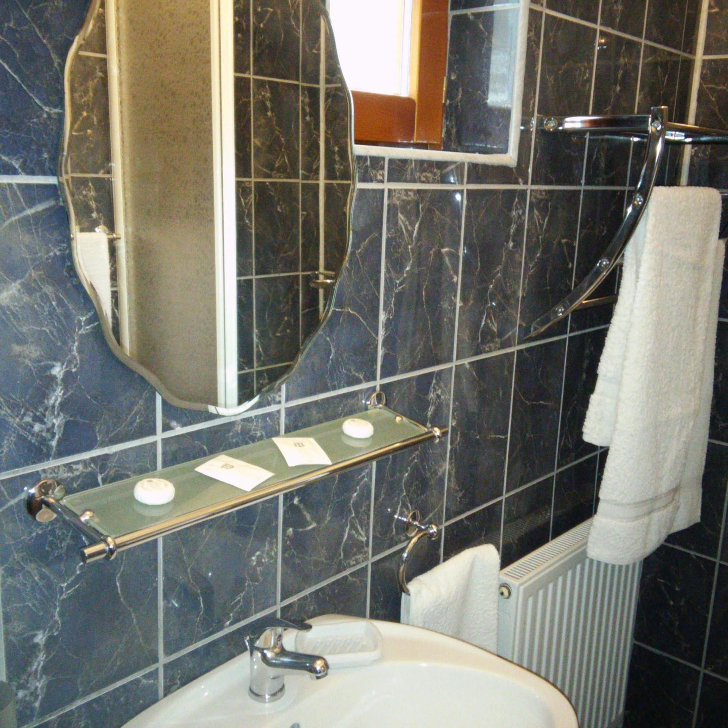 Photo 24