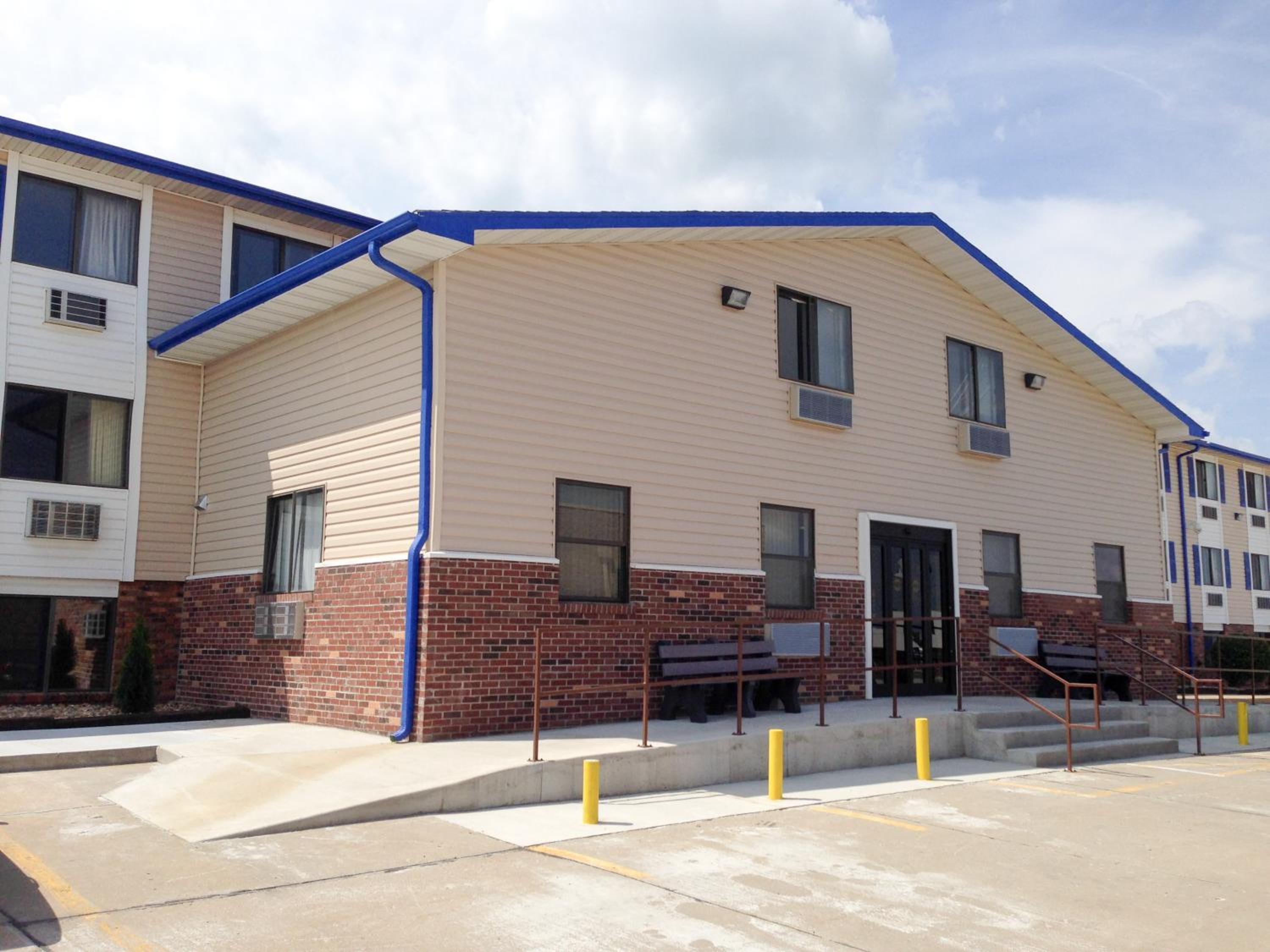 Motel 6-Sedalia, MO view 2