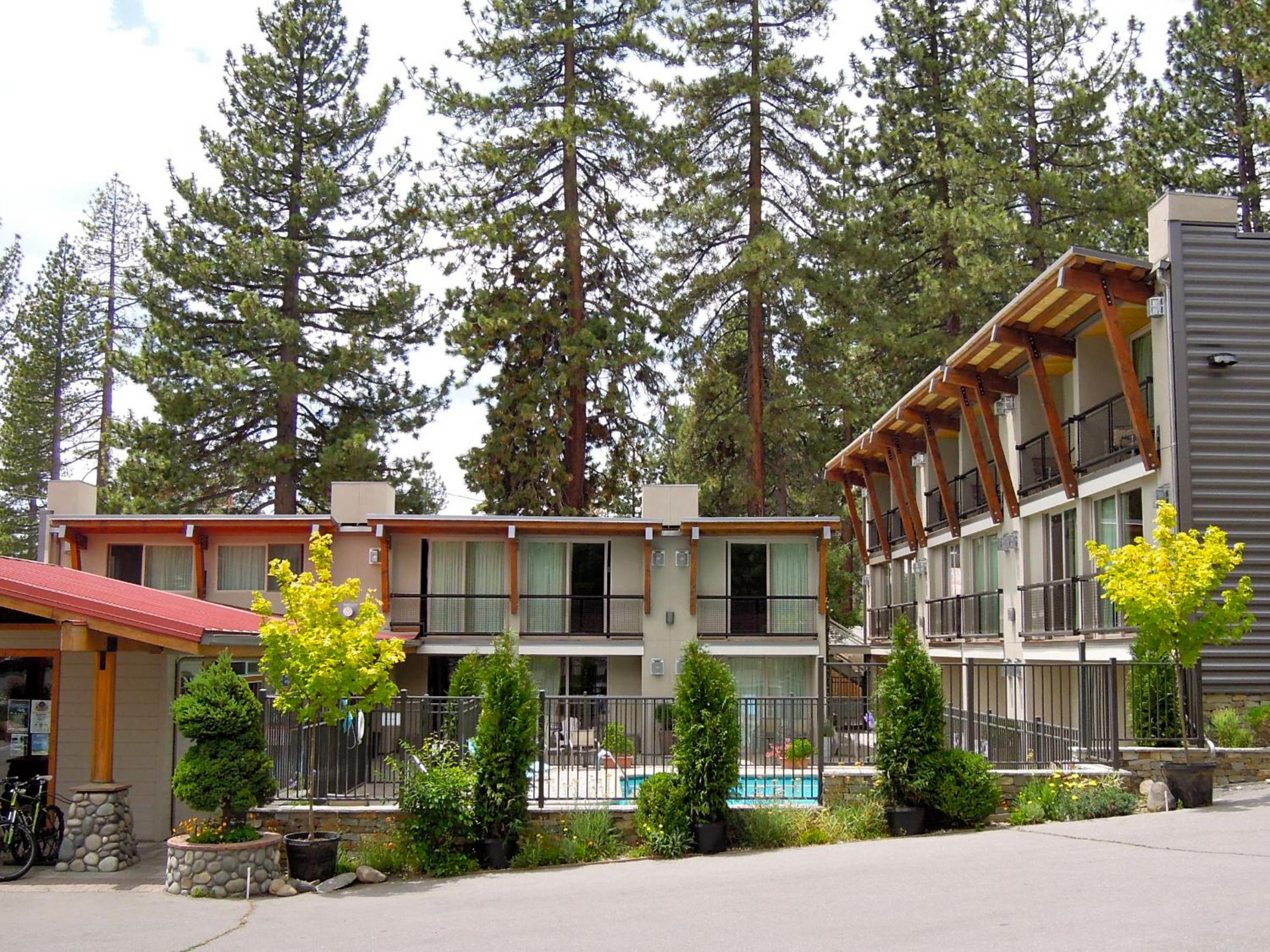 Firelite Lodge - Property Image 13