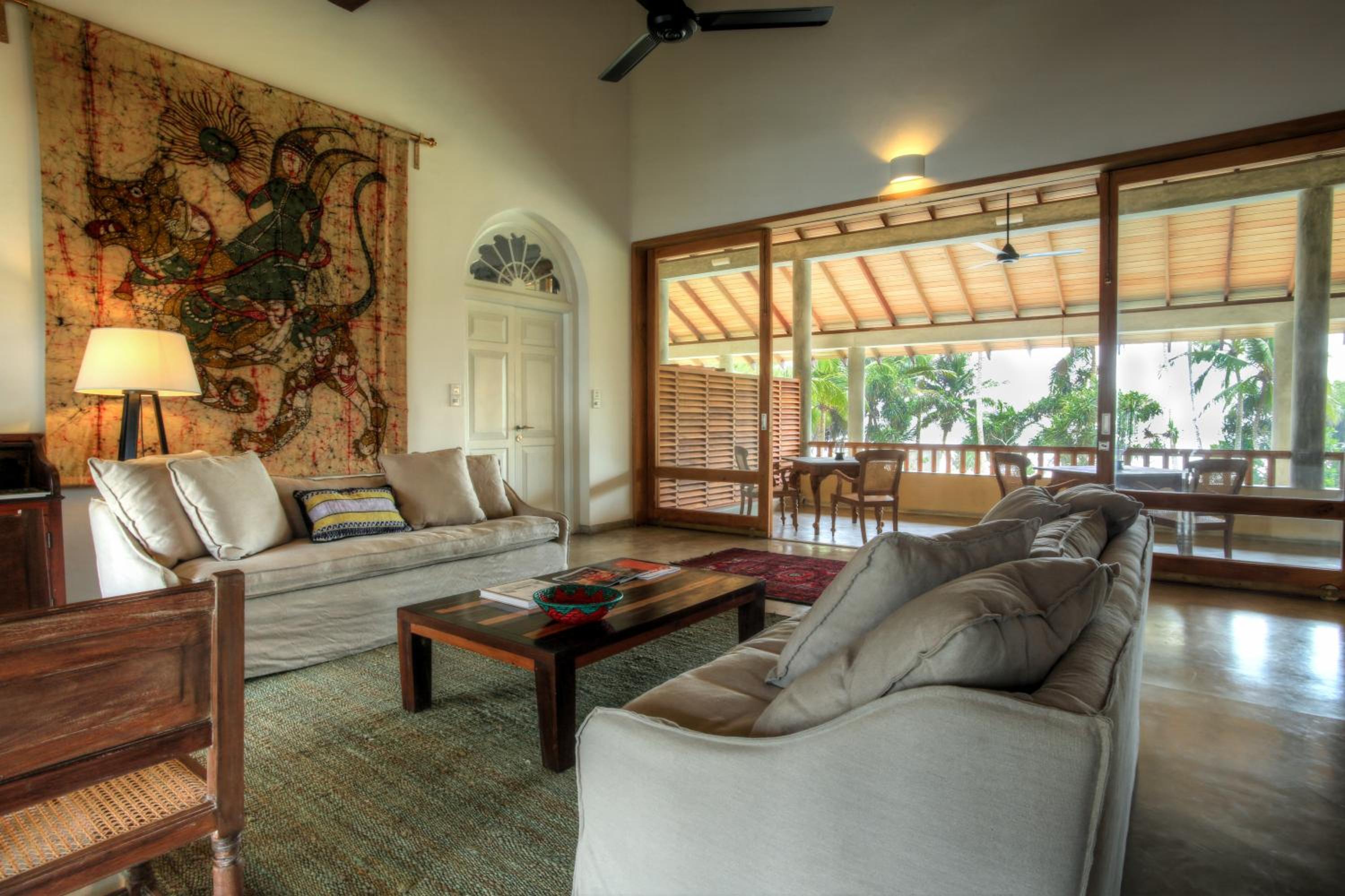 Villa Saffron Hikkaduwa