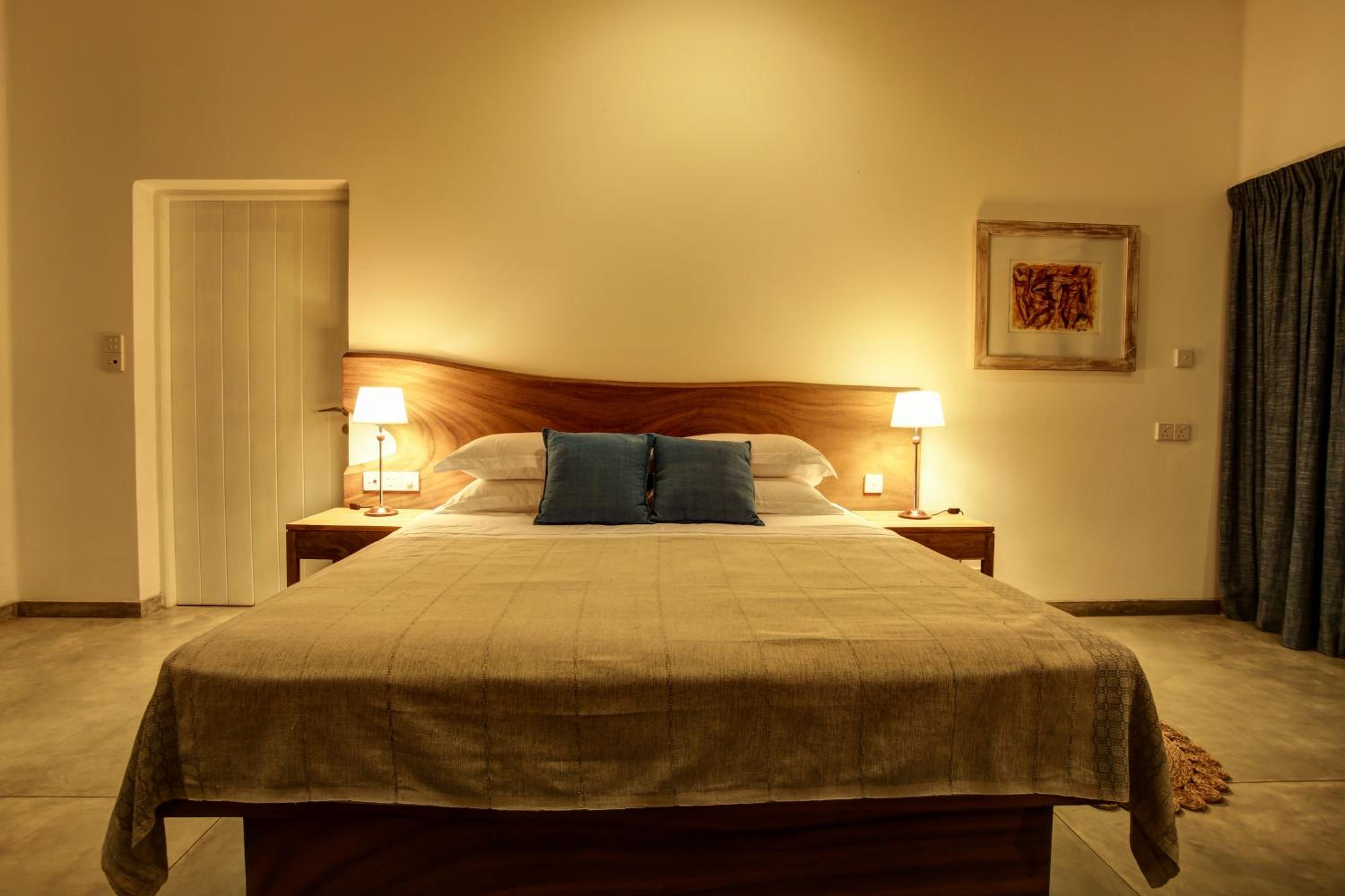 Villa Saffron Hikkaduwa