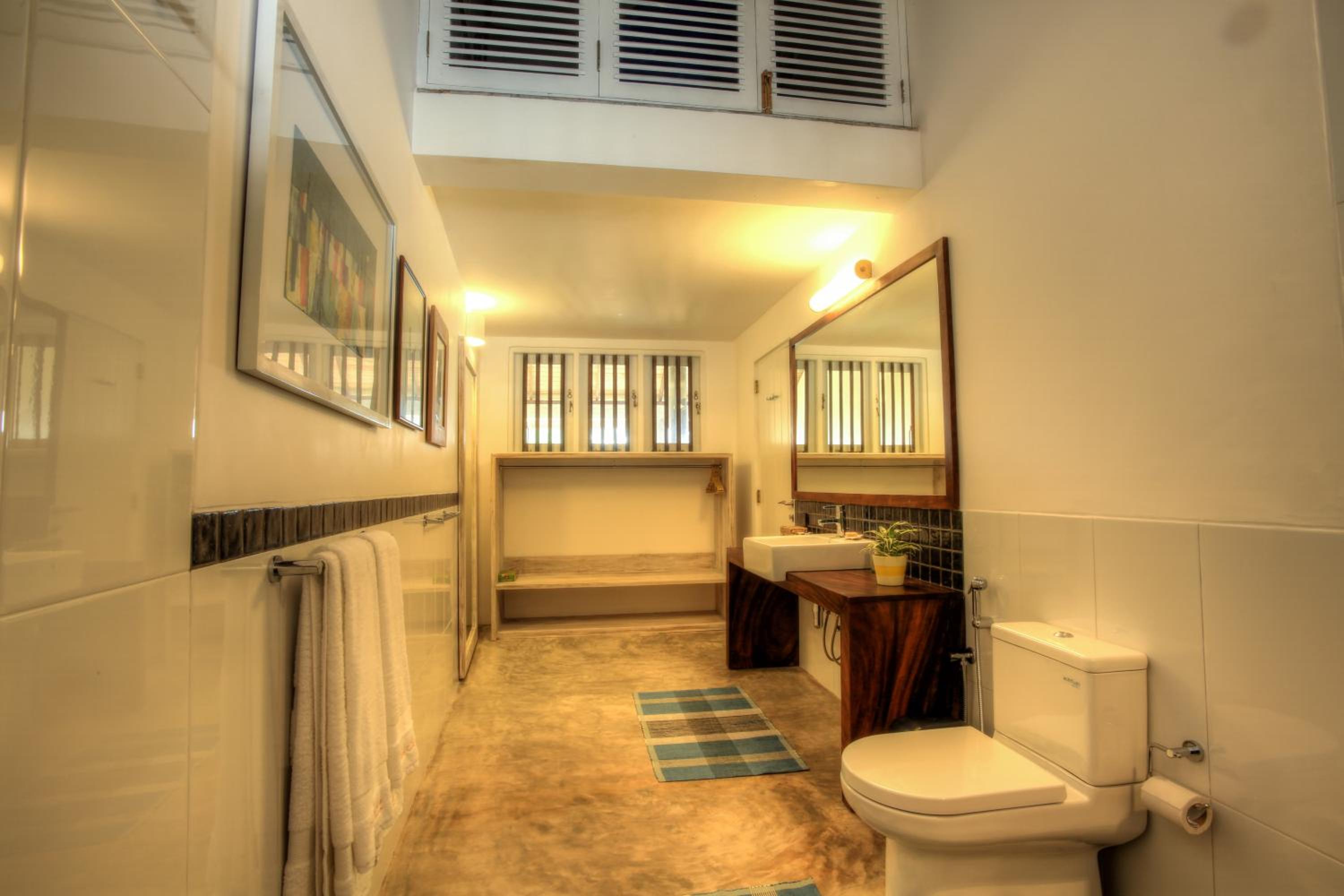 Villa Saffron Hikkaduwa