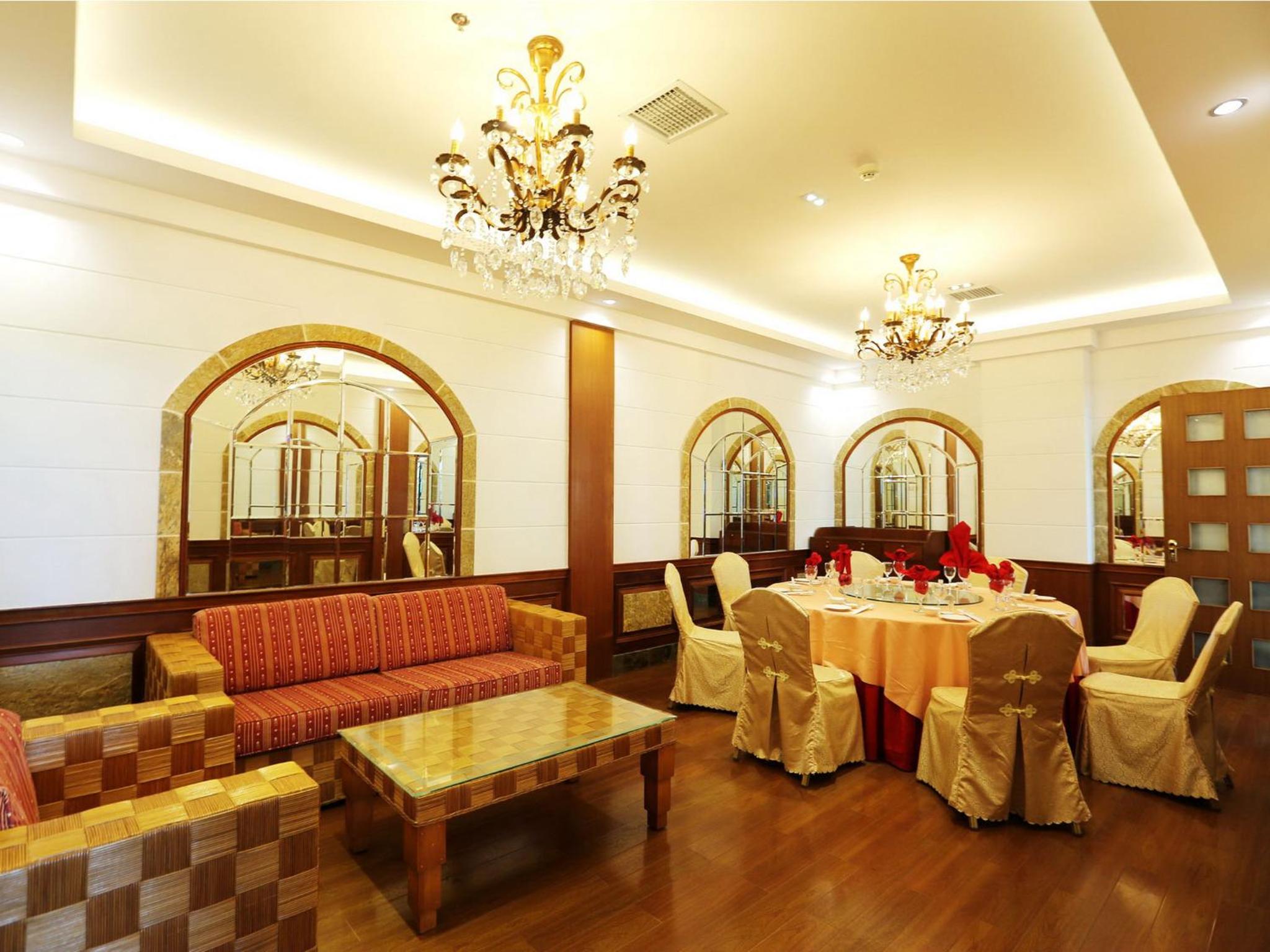 Palm Beach Resort & Spa