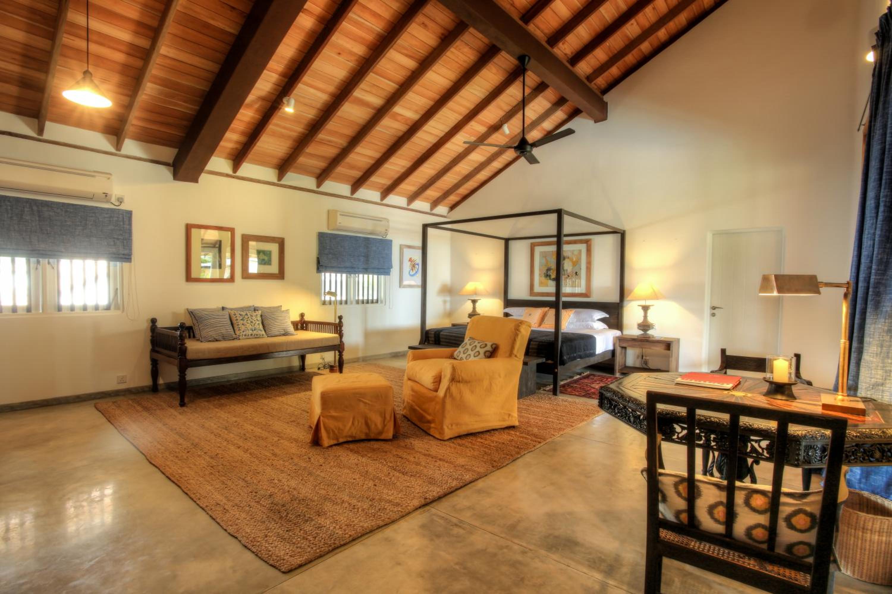 Villa Saffron Hikkaduwa