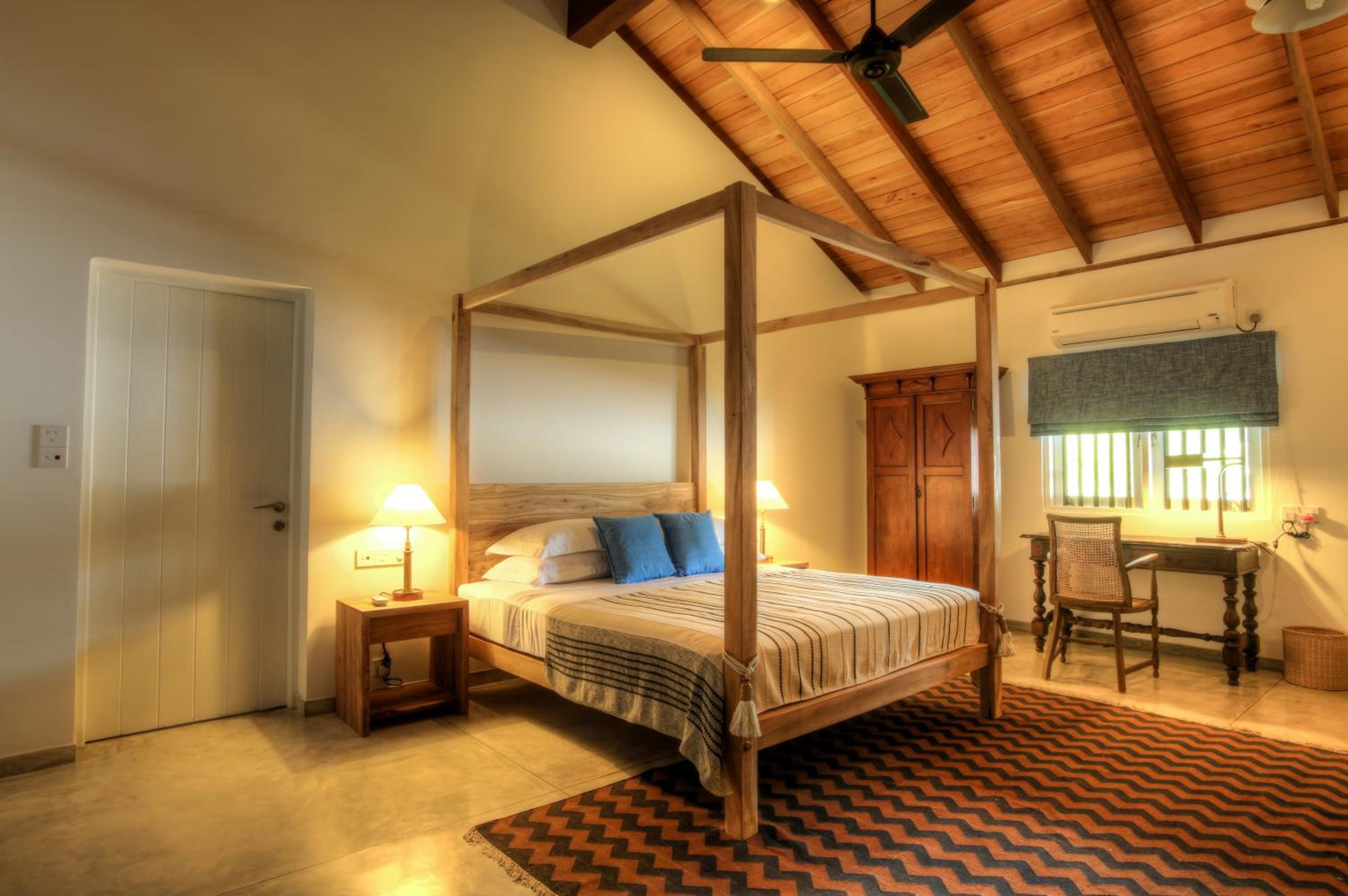 Villa Saffron Hikkaduwa