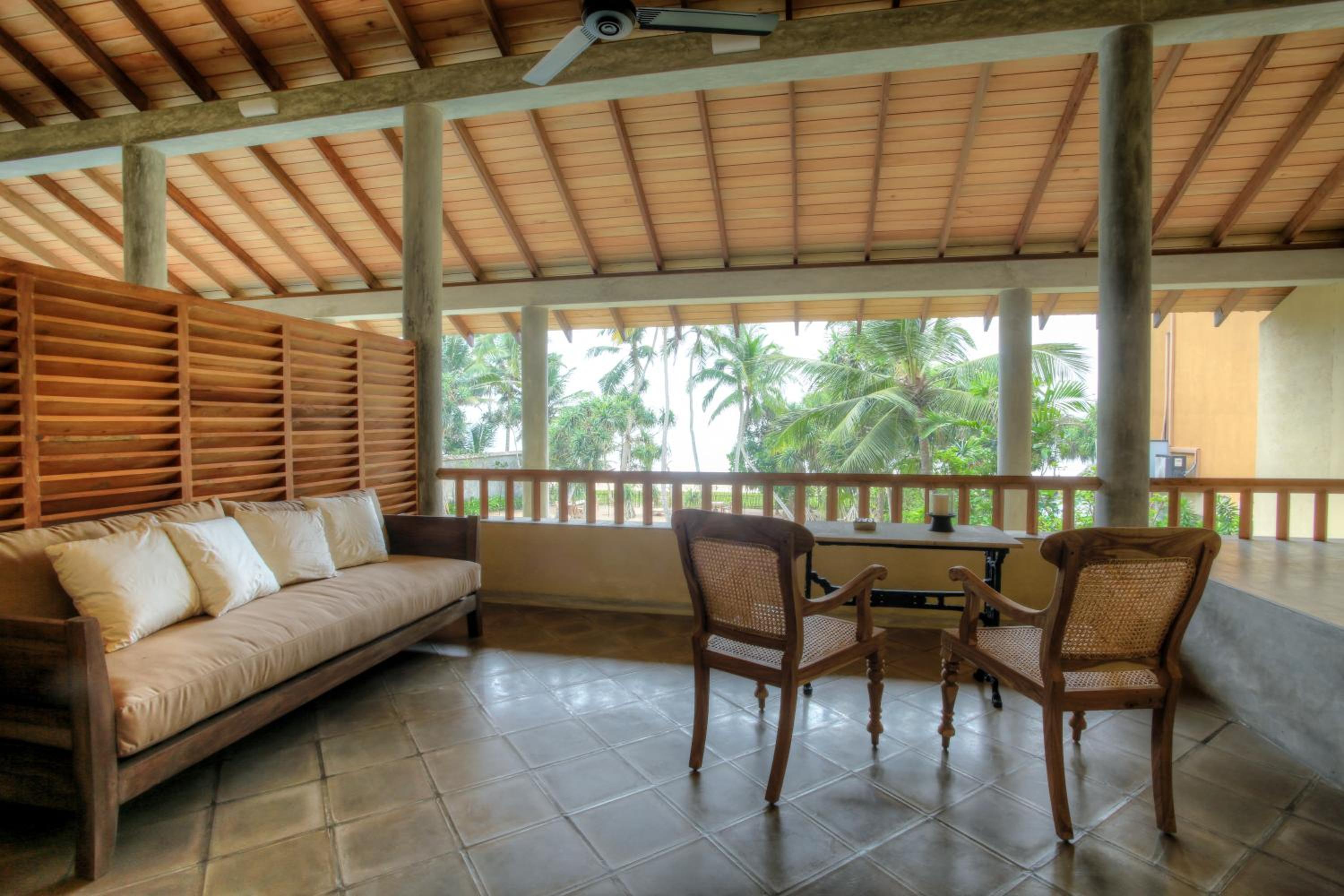 Villa Saffron Hikkaduwa