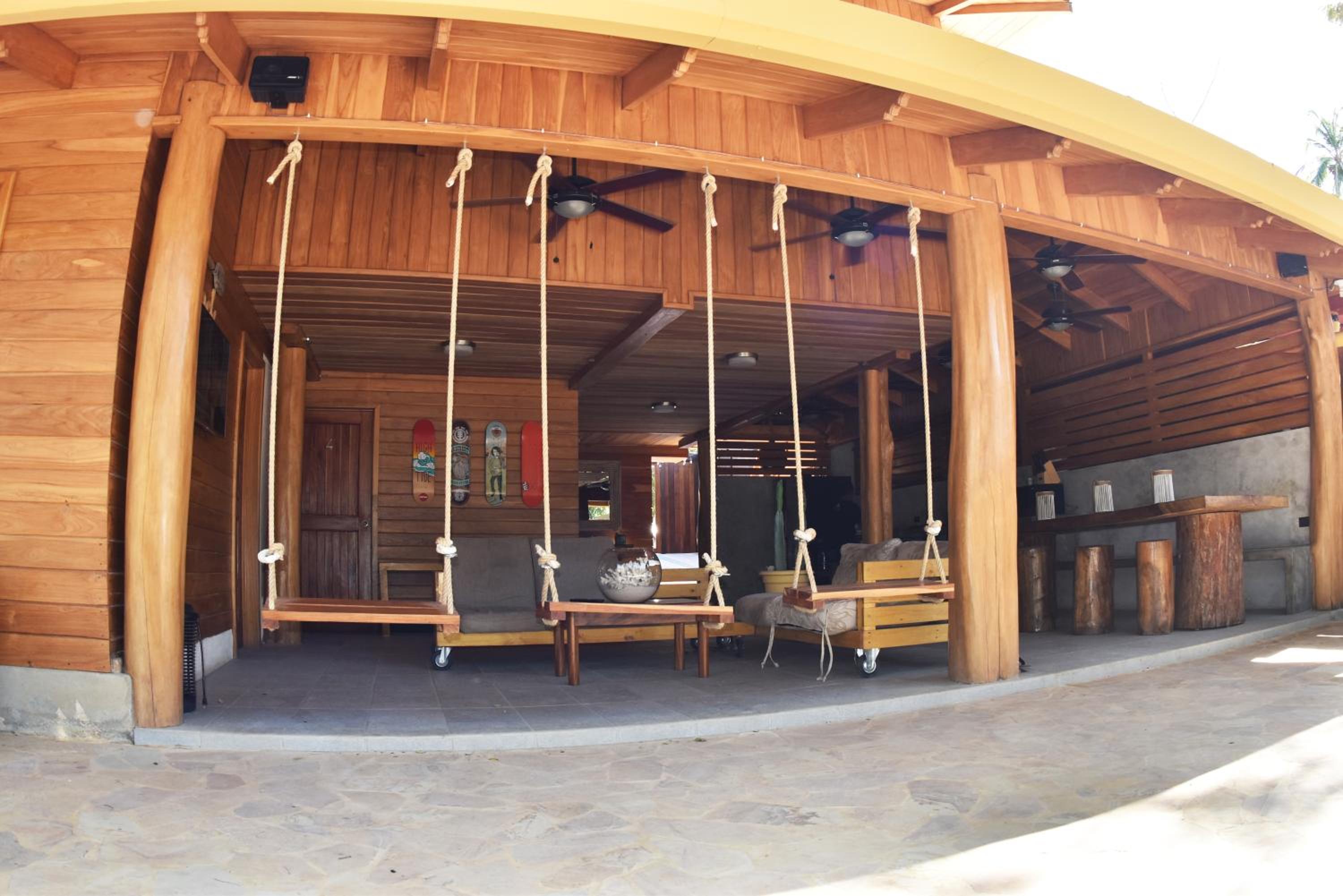 Casa Aura Beachfront B&B