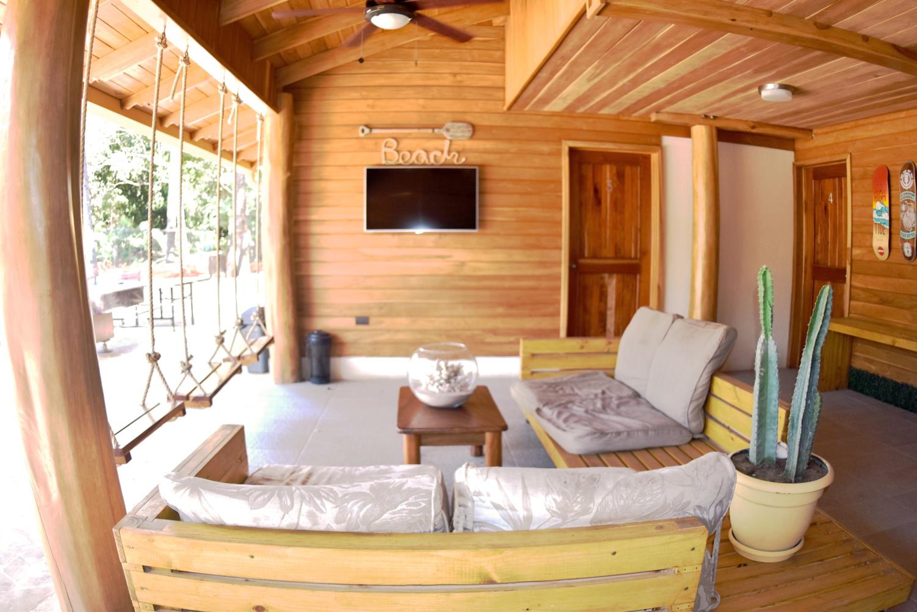 Casa Aura Beachfront B&B