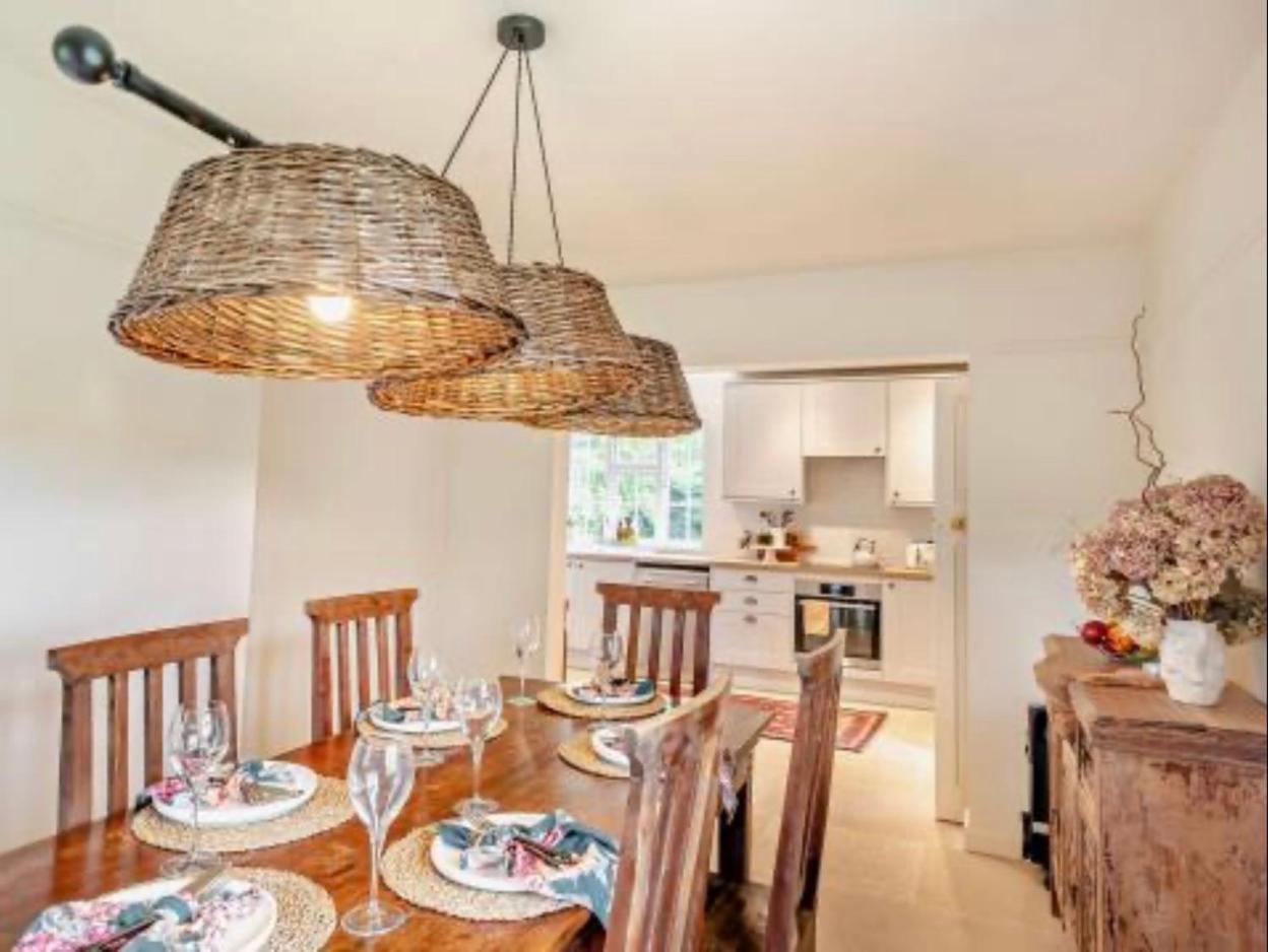 Oak Tree Cottage