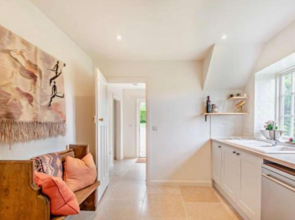 Oak Tree Cottage
