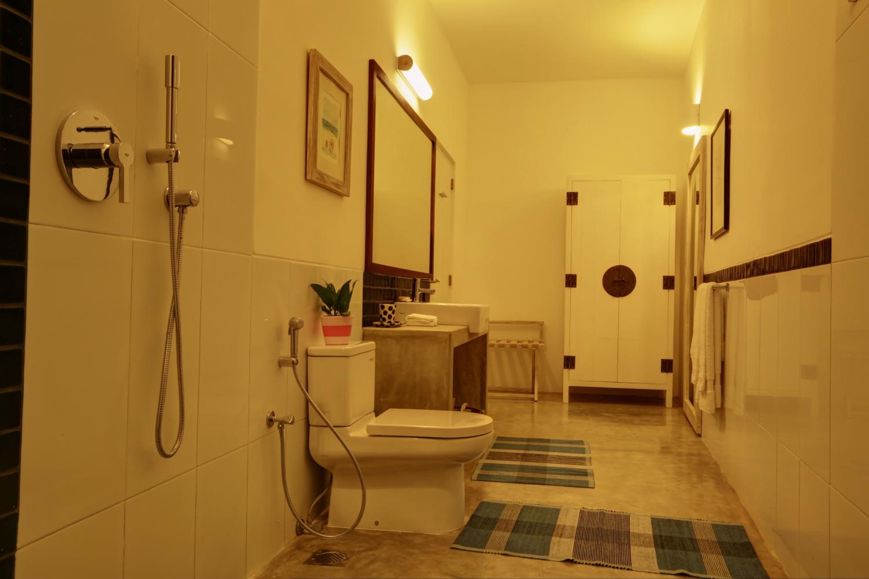 Villa Saffron Hikkaduwa