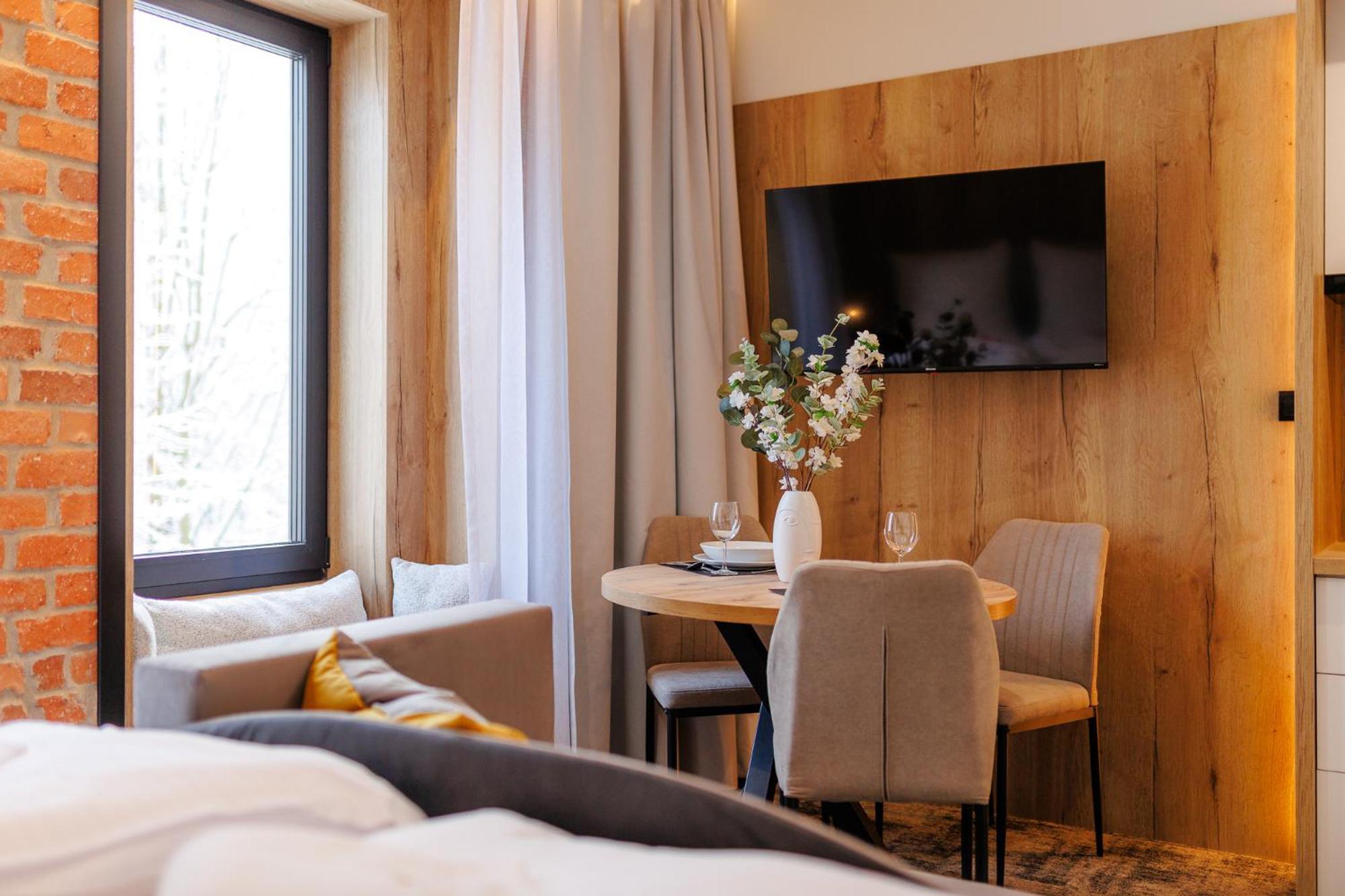 Rezydencja Harmony Land VIP z sauną i jacuzzi by Royal Aparts