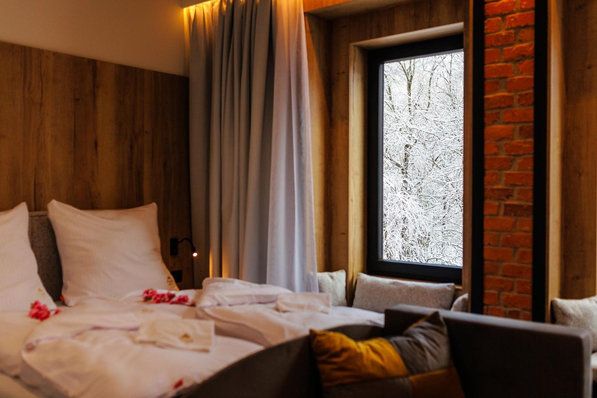 Rezydencja Harmony Land VIP z sauną i jacuzzi by Royal Aparts