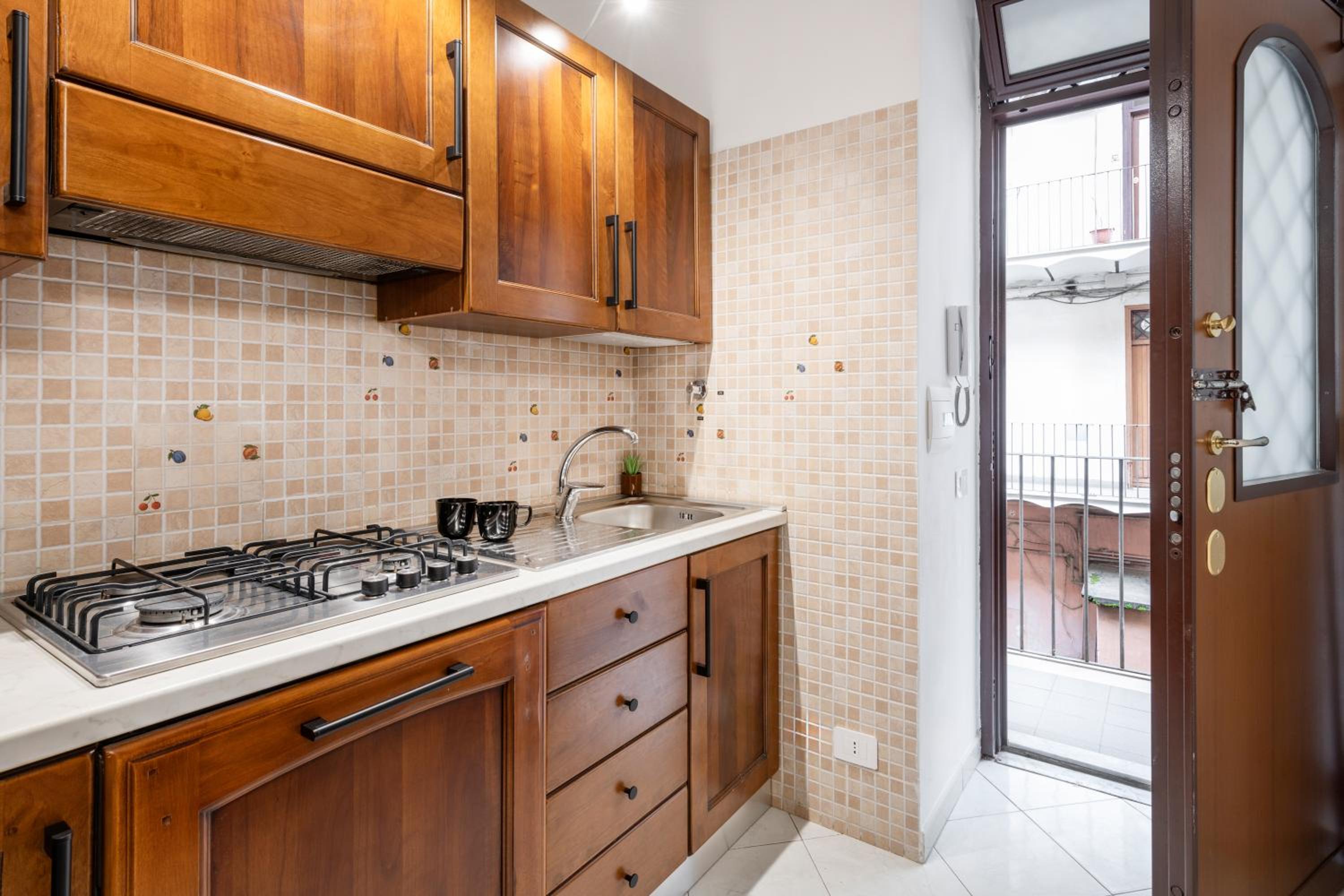 White Flat Sanniti