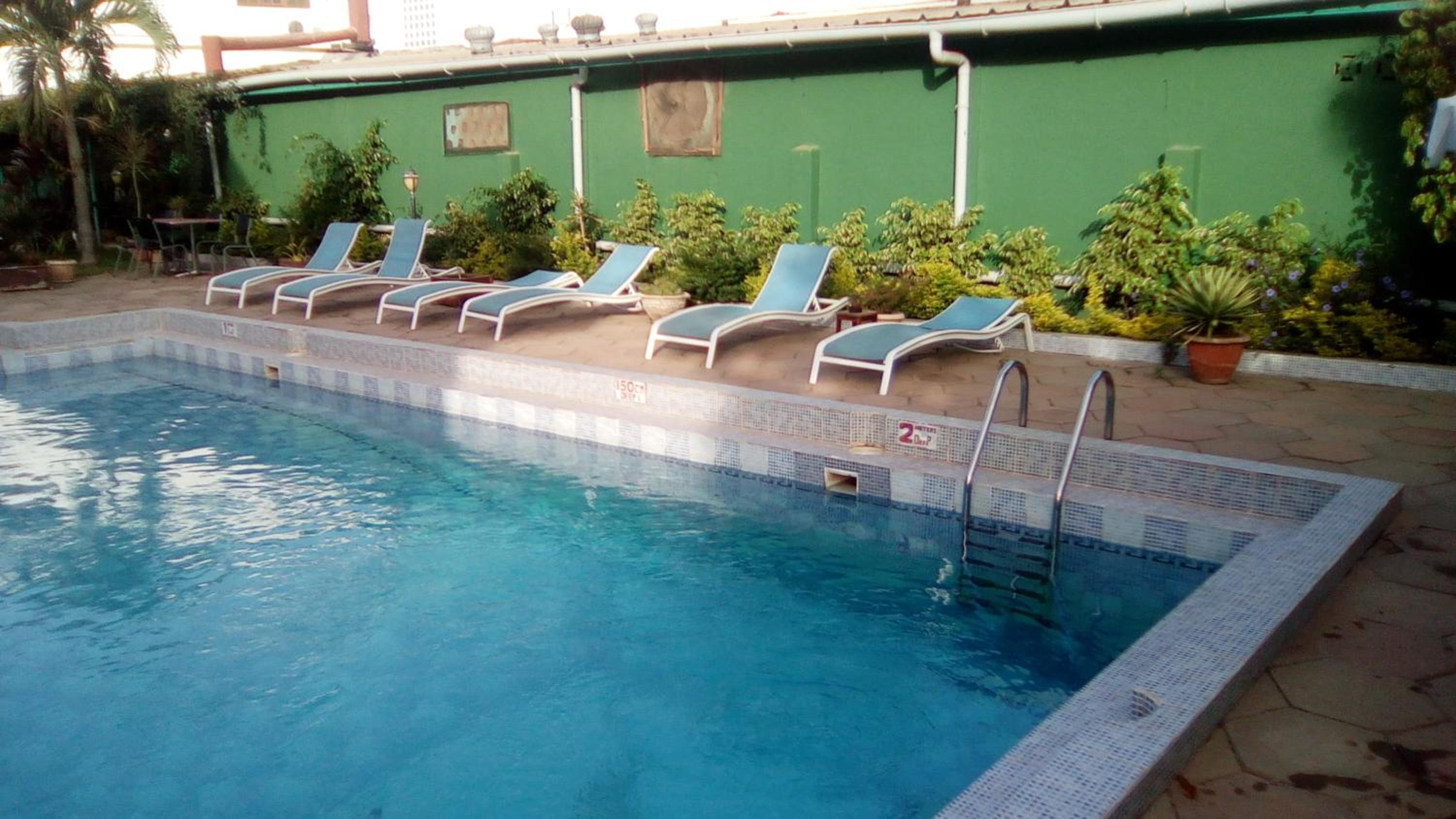 Riyan Apartment