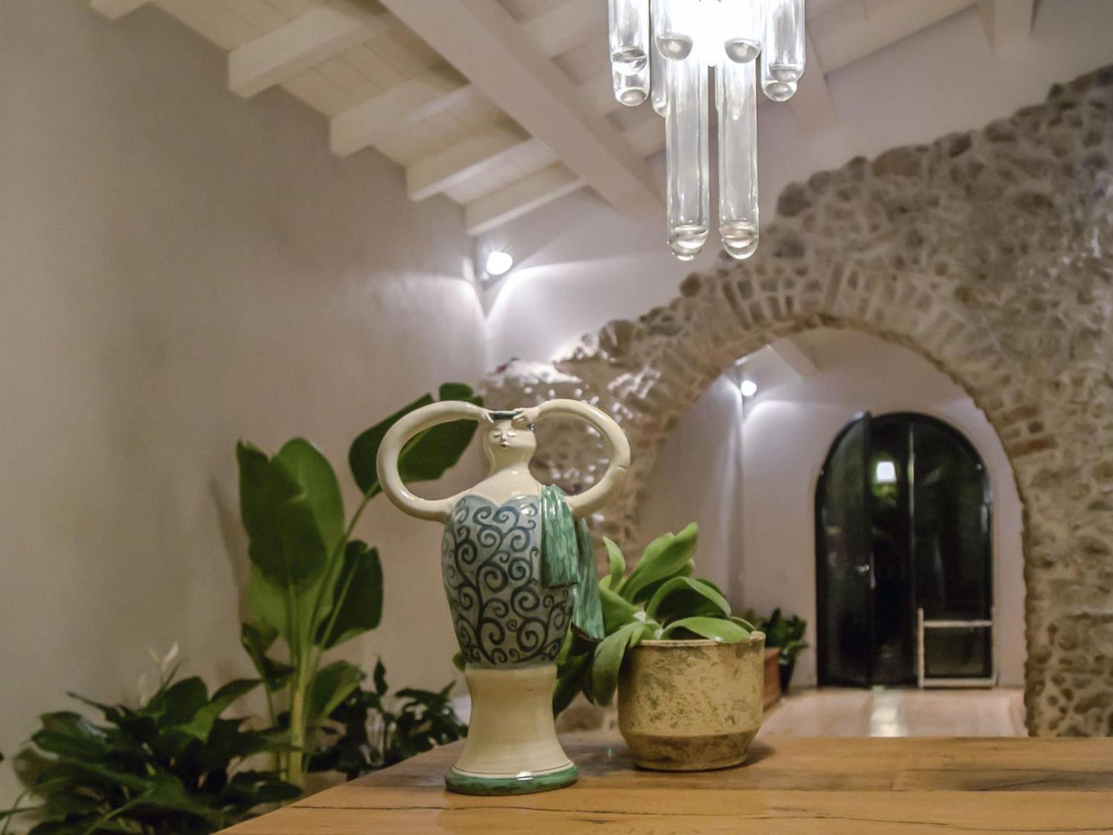 Talè Restaurant & Suite