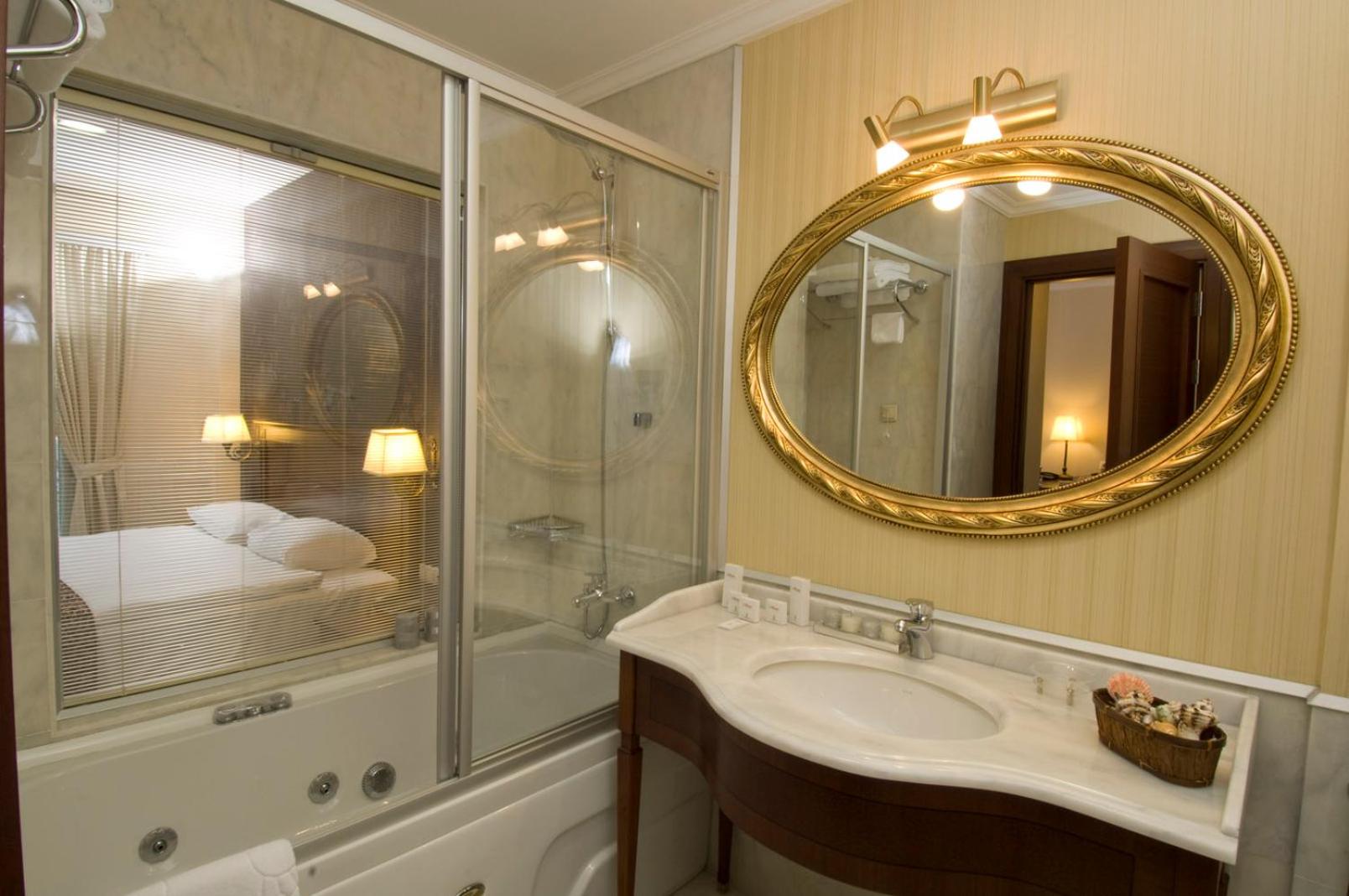 Hotel Monec - Image 8