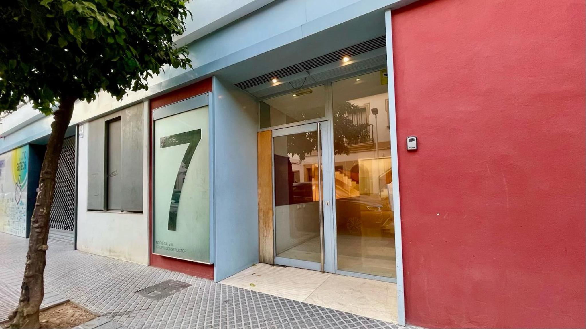Confort a un paso del Casco Histórico, parking gratis en el mismo edificio