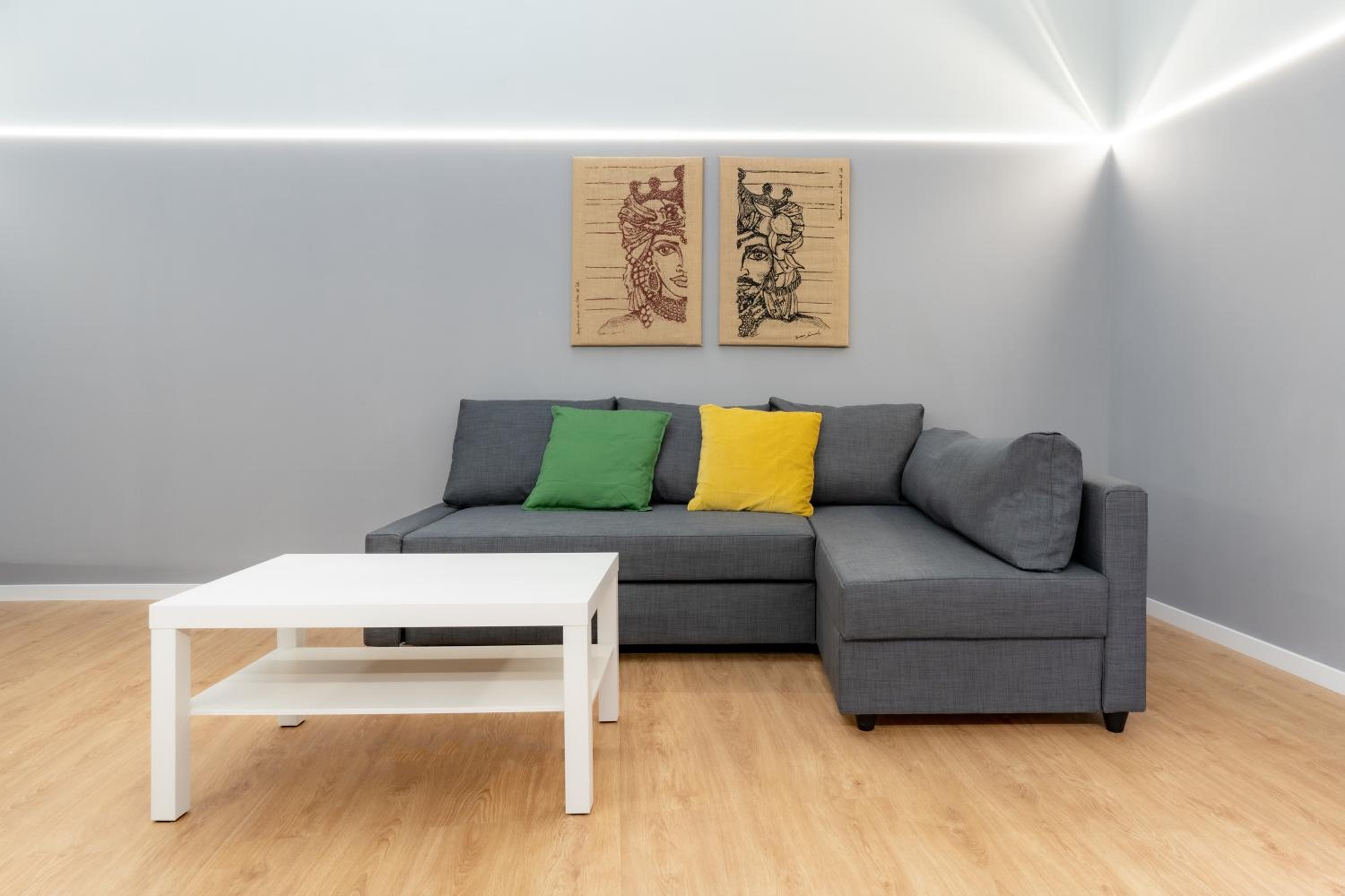Elephant and Castle - Exclusive Holiday Home