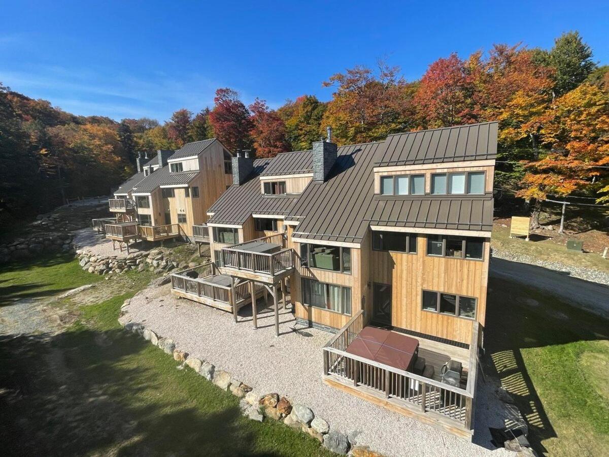 Trailside Village #3 - Slopeside 1BR with Hot Tub and Sauna, Ski In Ski Out with Ski Rental Deals