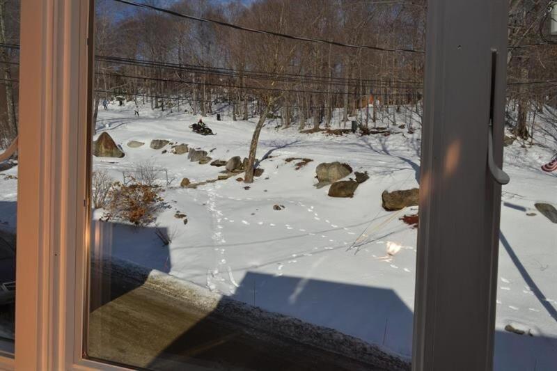 Trailside Village #6 - Slopeside 3BR 2BA, Hot Tub, Sauna, Ski In Ski Out on Great Eastern