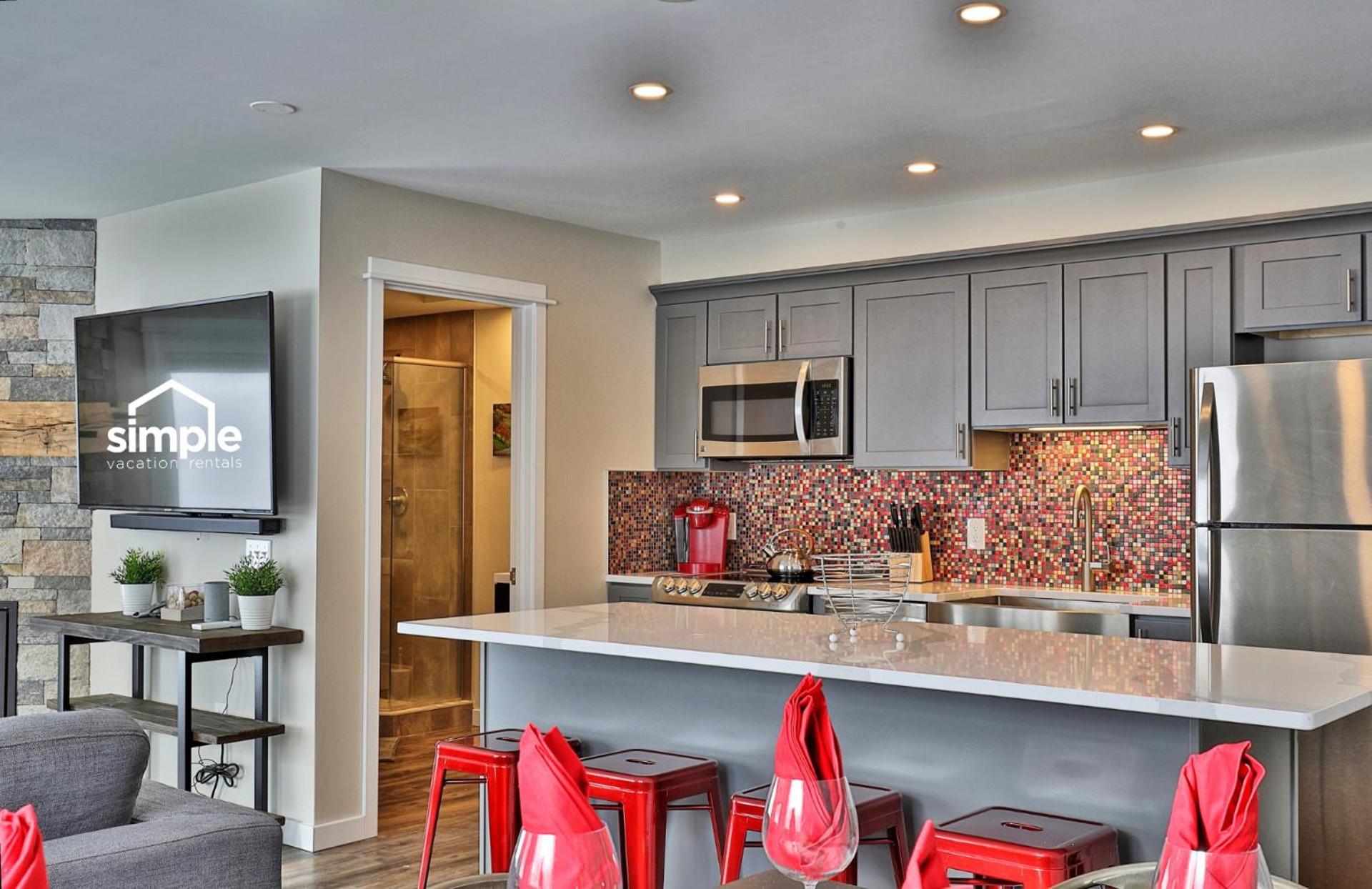 The Forest Fun Suite - 2RM-2BA Condo, Pool, Bus, King Bed, 2 Sofa Beds, Fireplace, Ski Rental Deals