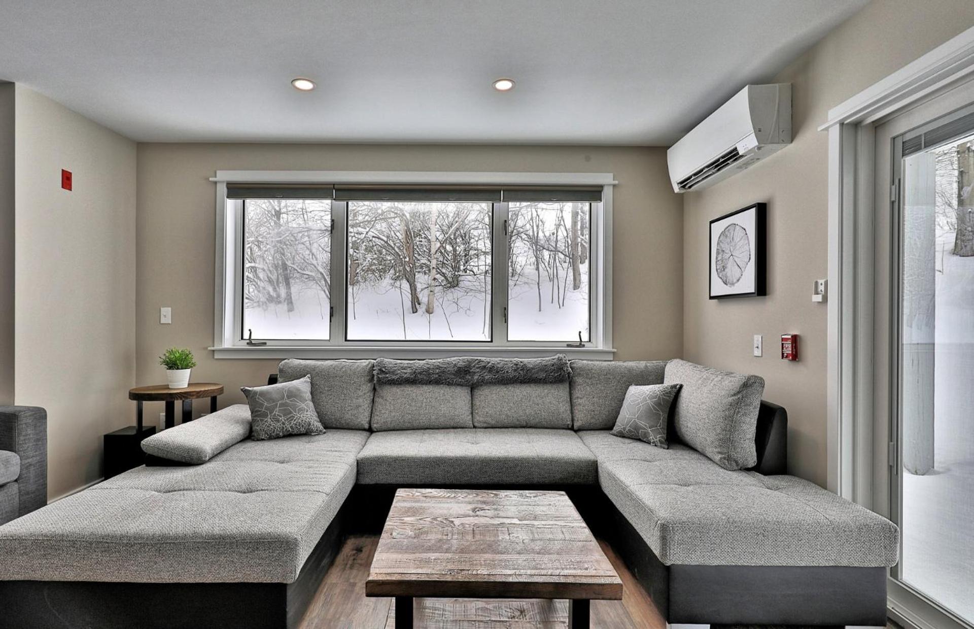 The Forest Fun Suite - 2RM-2BA Condo, Pool, Bus, King Bed, 2 Sofa Beds, Fireplace, Ski Rental Deals