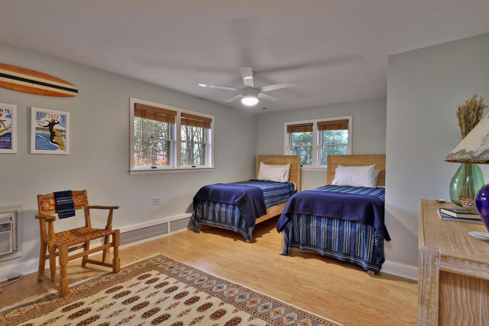 Susan Lane Hideaway - 4BR, 3BA Renovated Home, Close to Skiing and Town, Fireplace