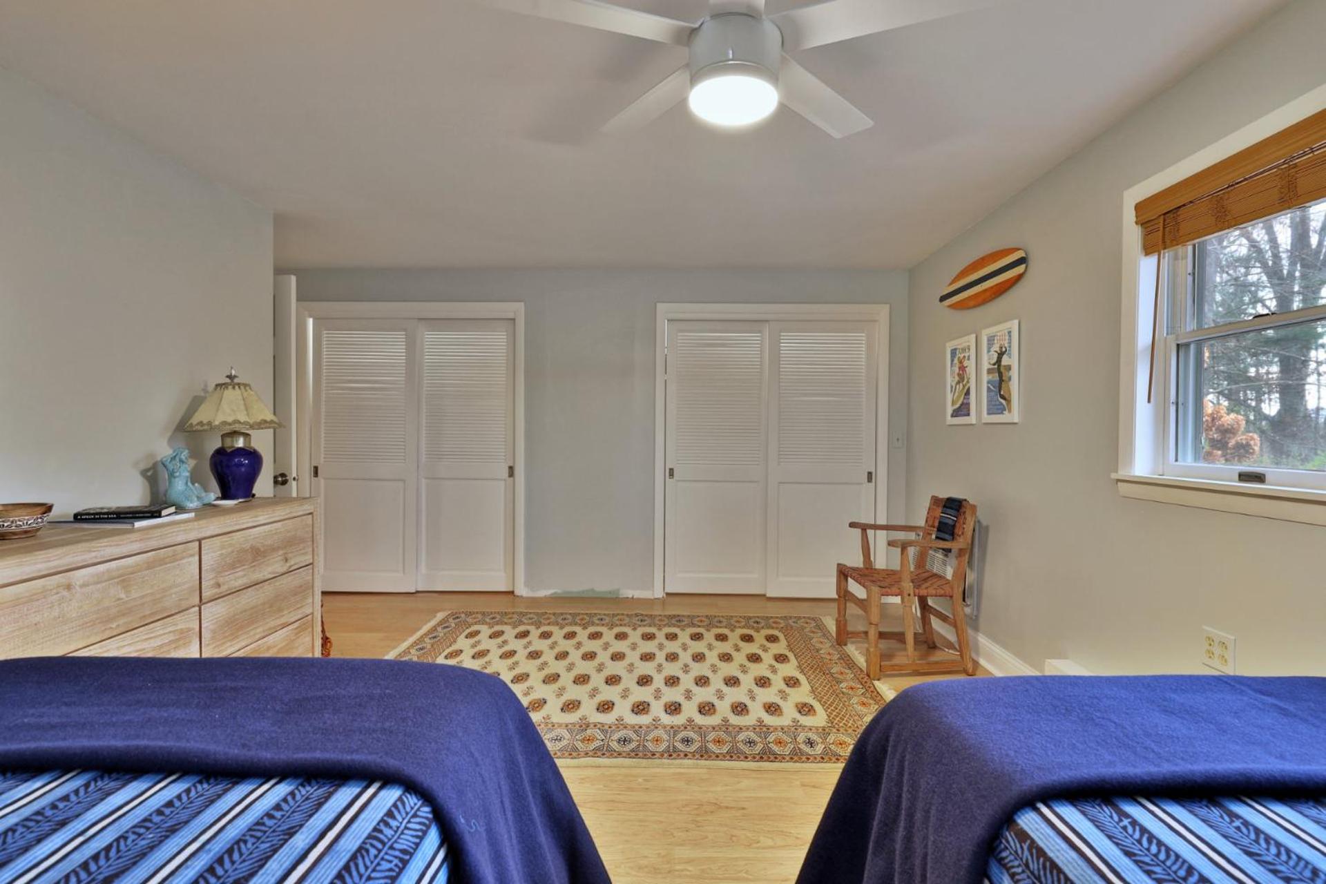 Susan Lane Hideaway - 4BR, 3BA Renovated Home, Close to Skiing and Town, Fireplace