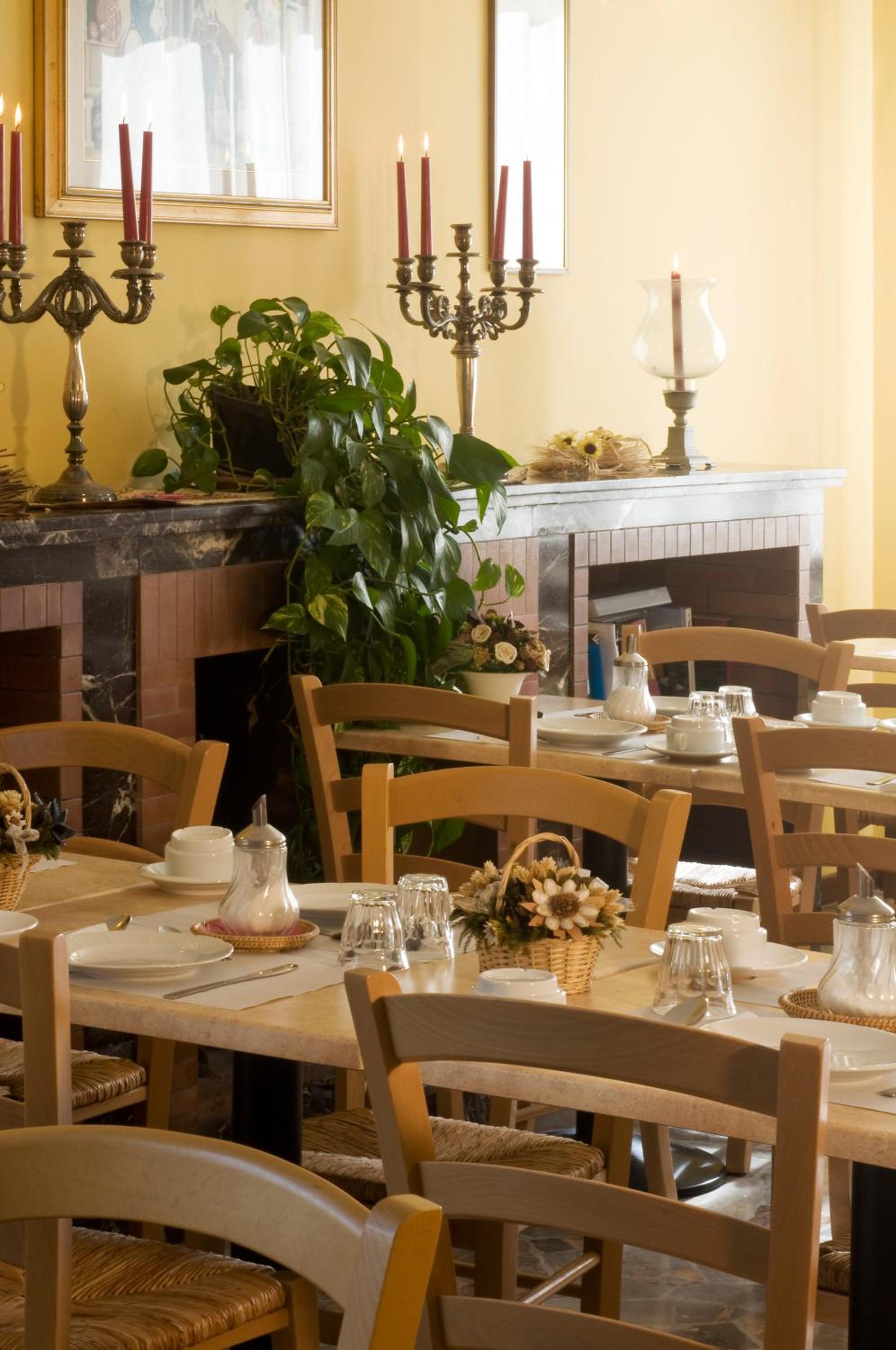 Argentiere Room Apartments