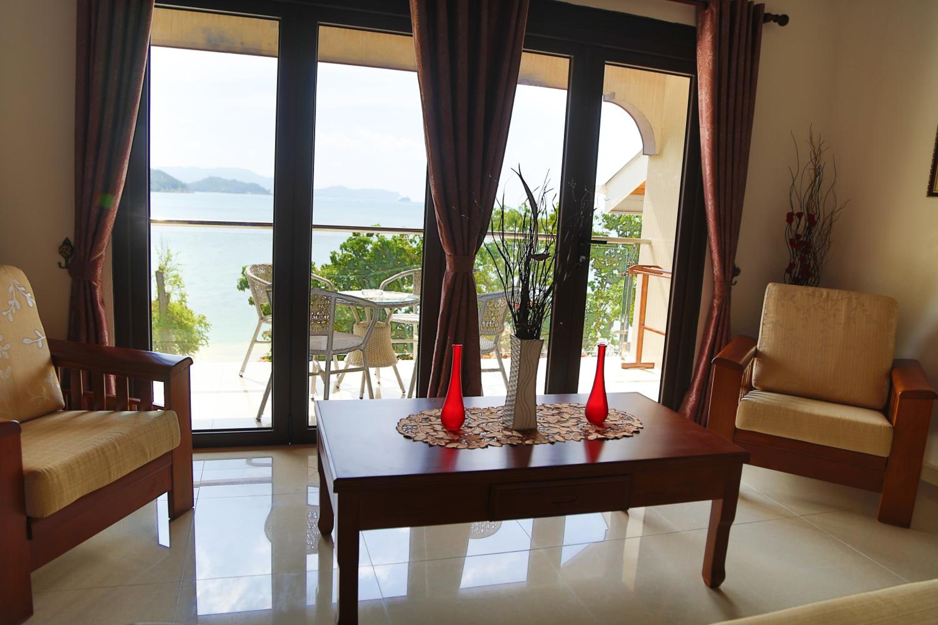 Lone Self-Catering Apartment