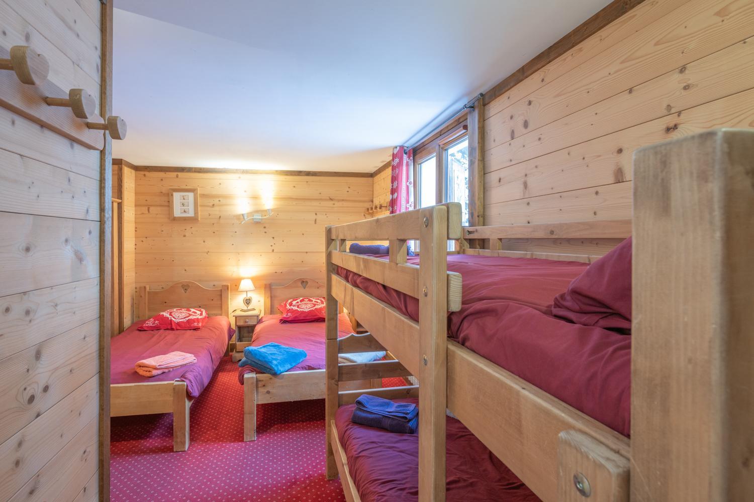 Chalet Alpe d'Huez 1850-Sea and Mountain Pleasure Avec 2 appartements- 1 Appartement 3 Chambres 8 Couchages - 3 Salles d'eau et 1 Appartement 5 Chambres 12 photo 4