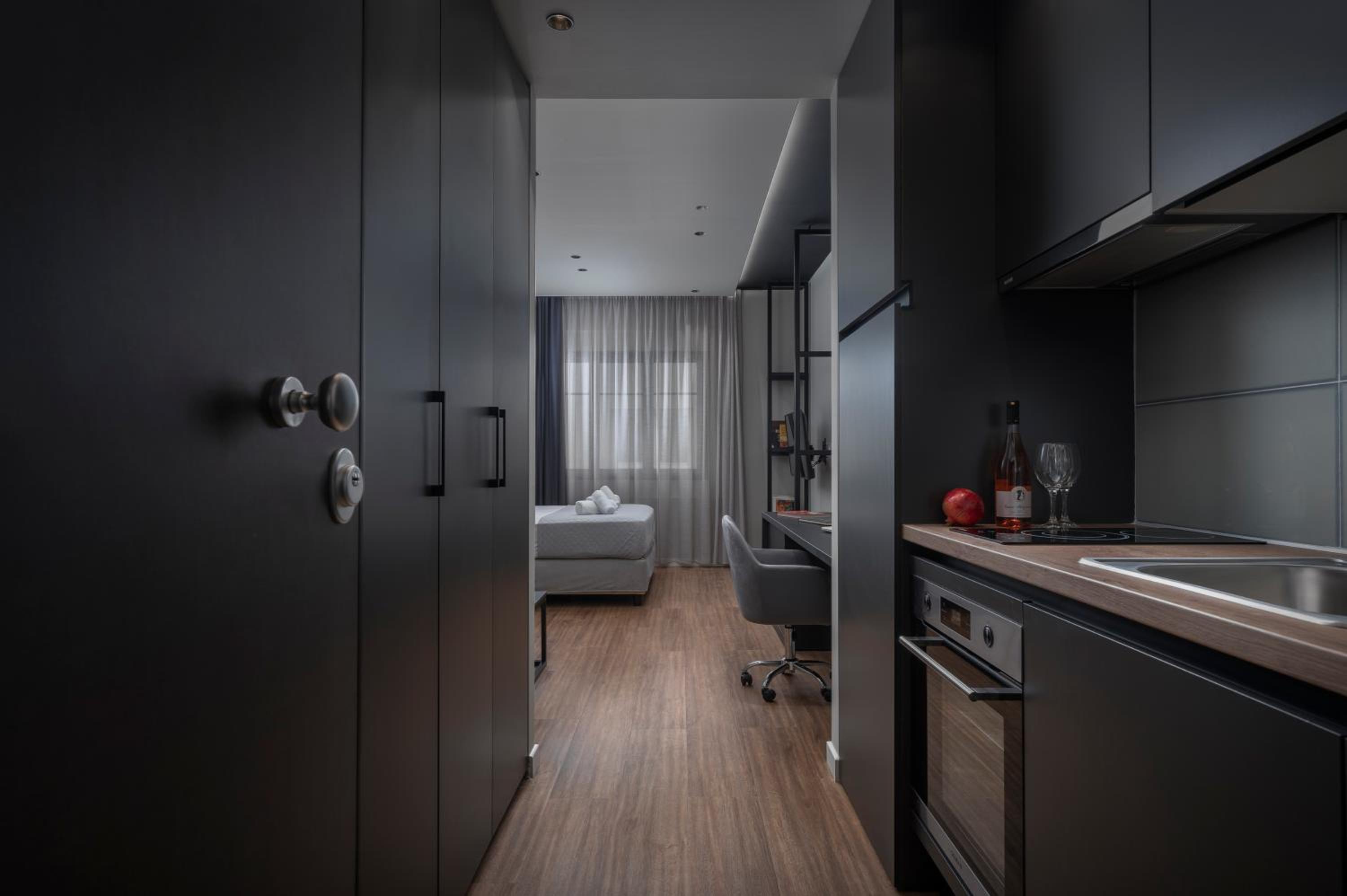 Hebrard Industrial Suites